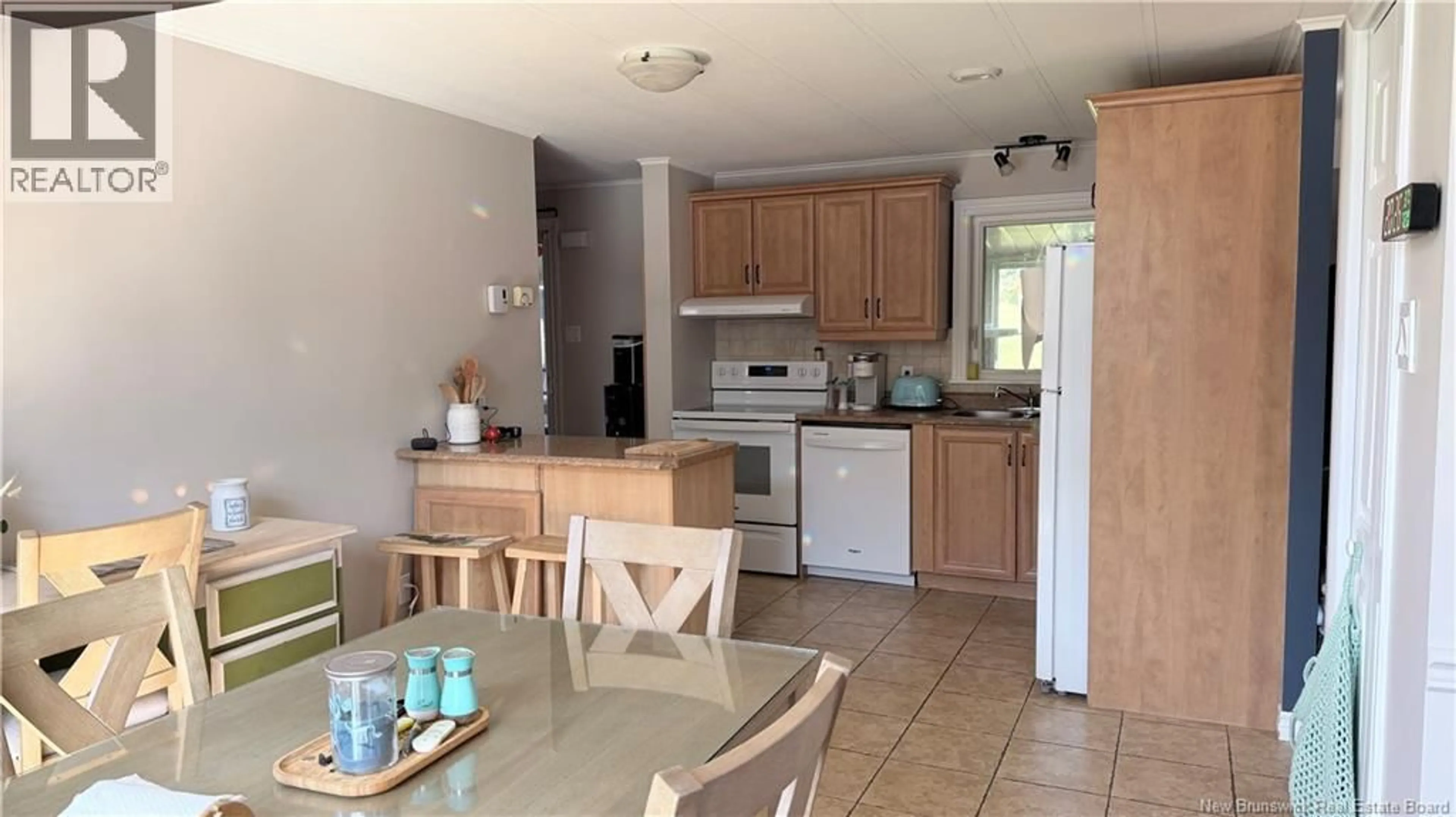 Standard kitchen, unknown for 364 BOULEVARD LONG, Clair New Brunswick E7A2C6