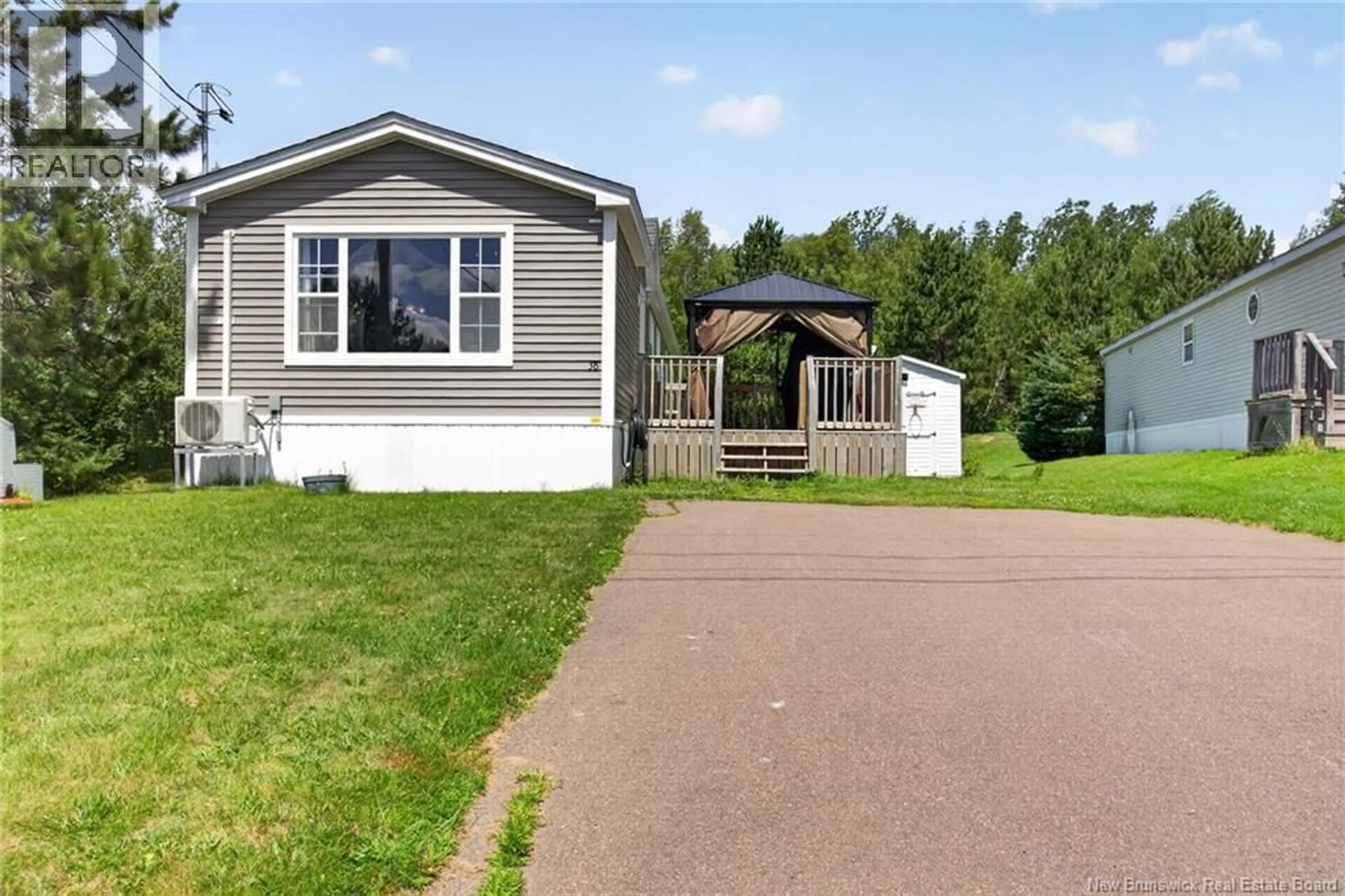 Home with vinyl exterior material, unknown for 38 ULYSSE, Dieppe New Brunswick E1A7L7