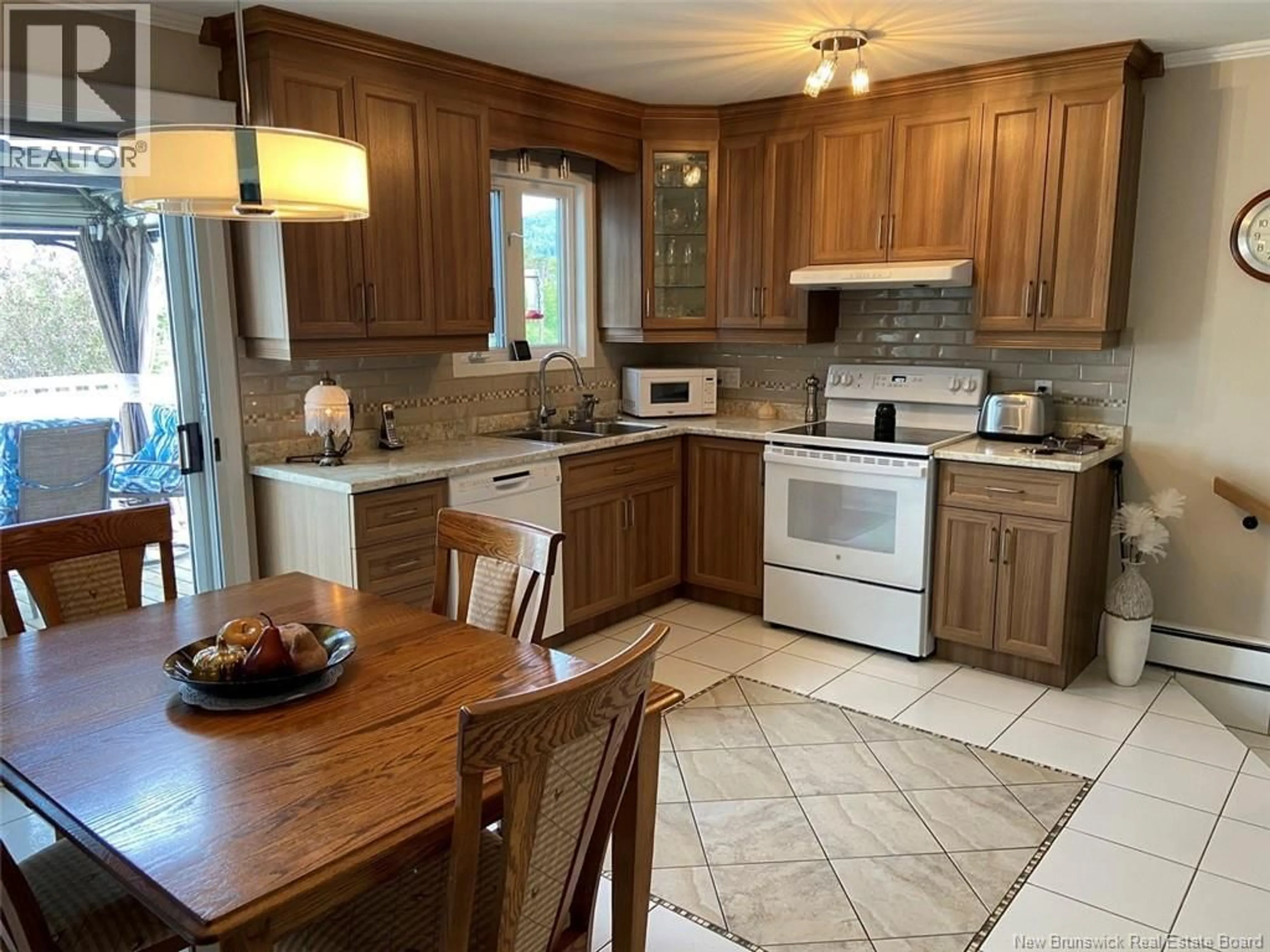 Open concept kitchen, unknown for 60 32ND AVENUE, Edmundston New Brunswick E3V2S2