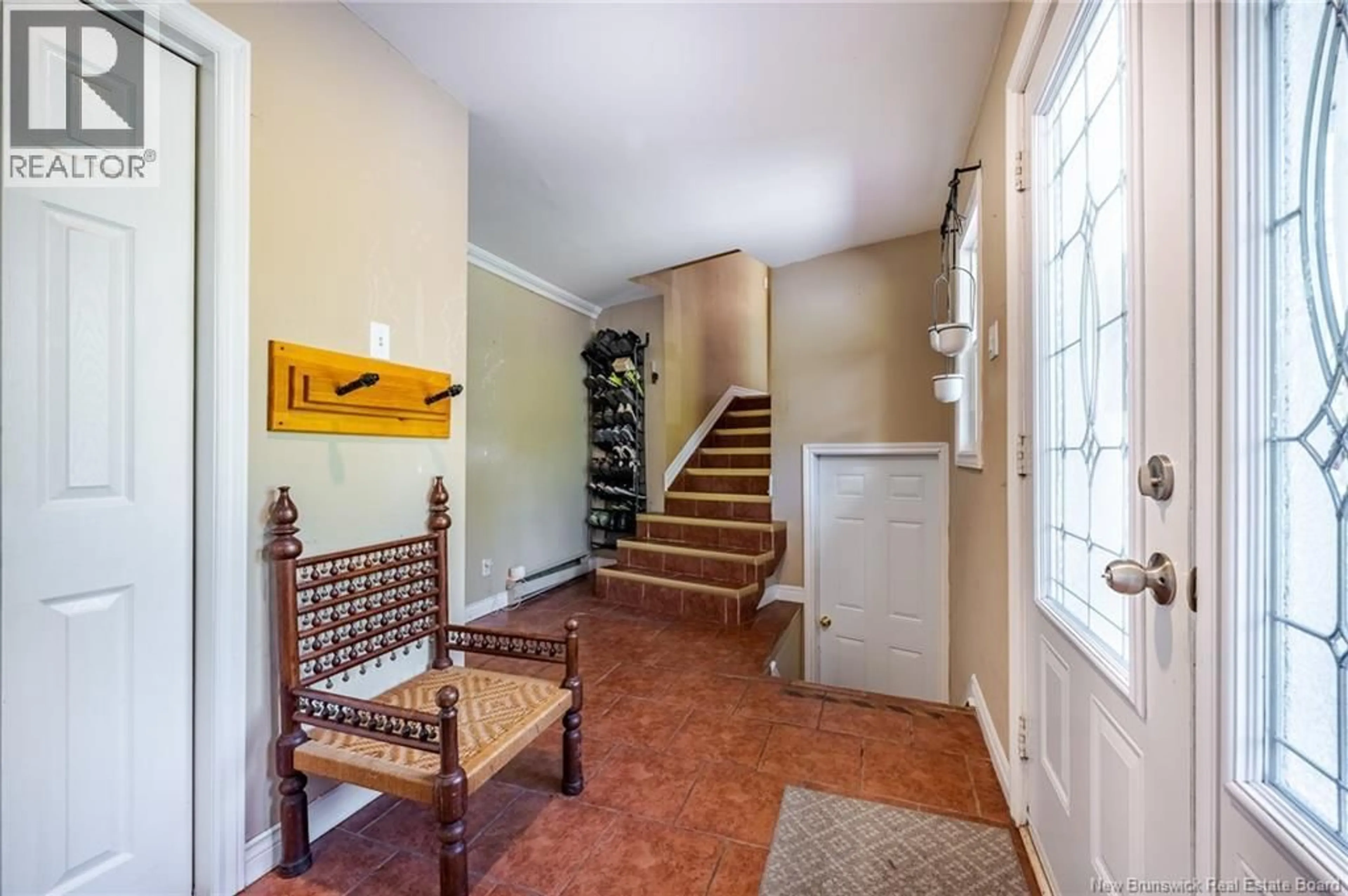Indoor foyer for 249 ROUTE 635, Lake George New Brunswick E6K3P1