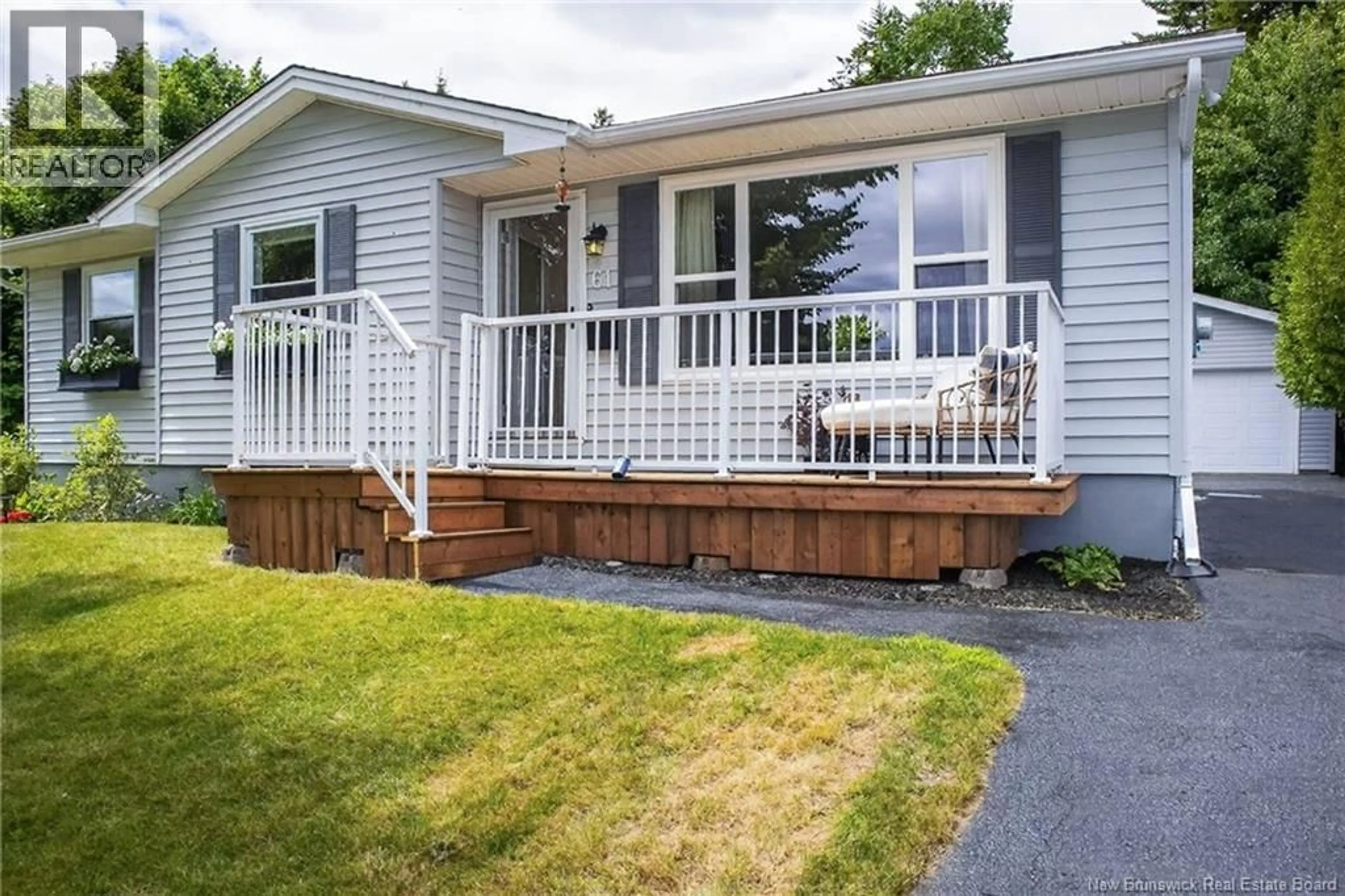 Home with vinyl exterior material, street for 61 MOUNTFIELD CRESCENT, Saint John New Brunswick E2M5R4