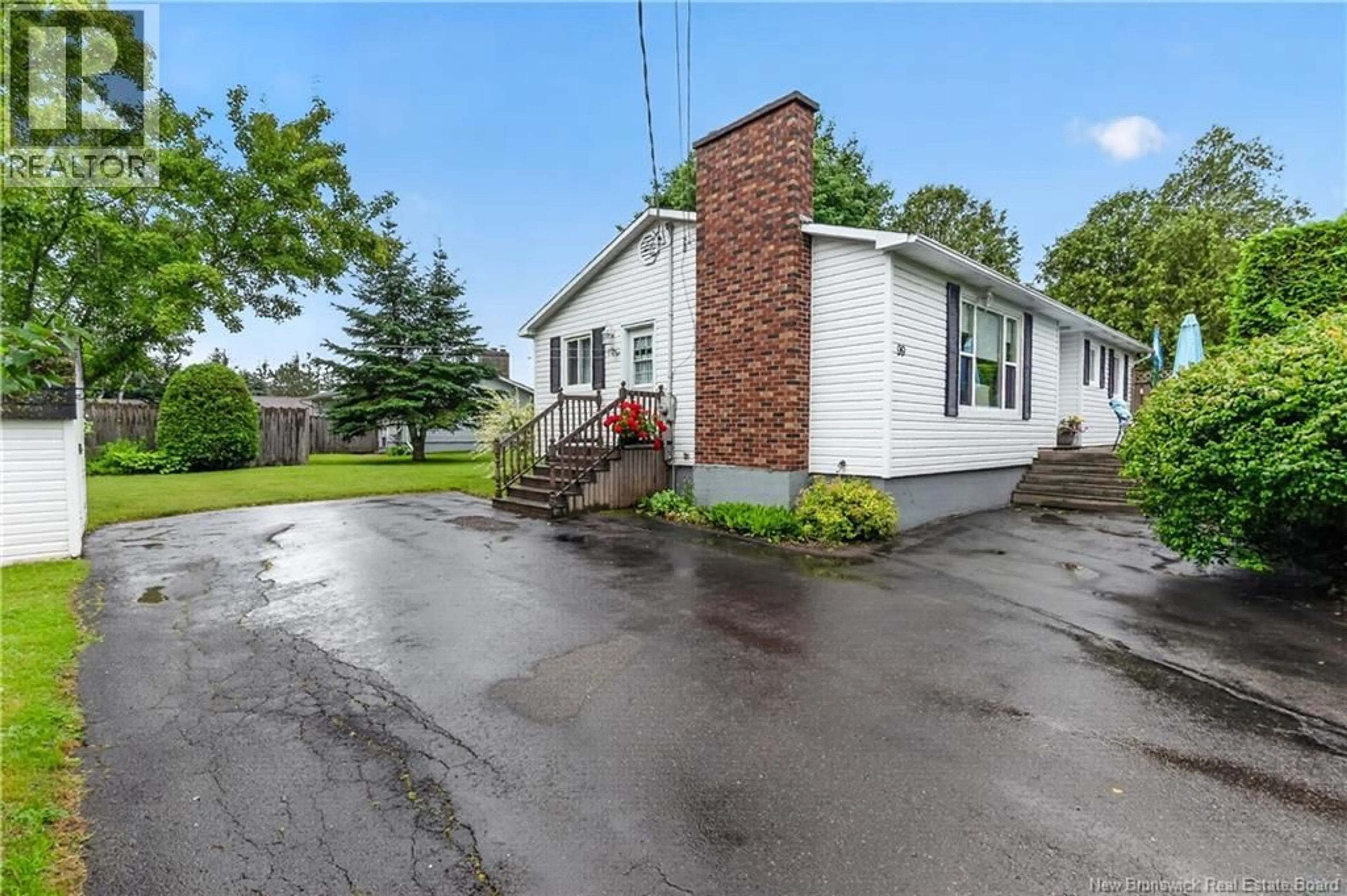 Unknown for 99 SUMMIT AVENUE, Sussex New Brunswick E4E1A7