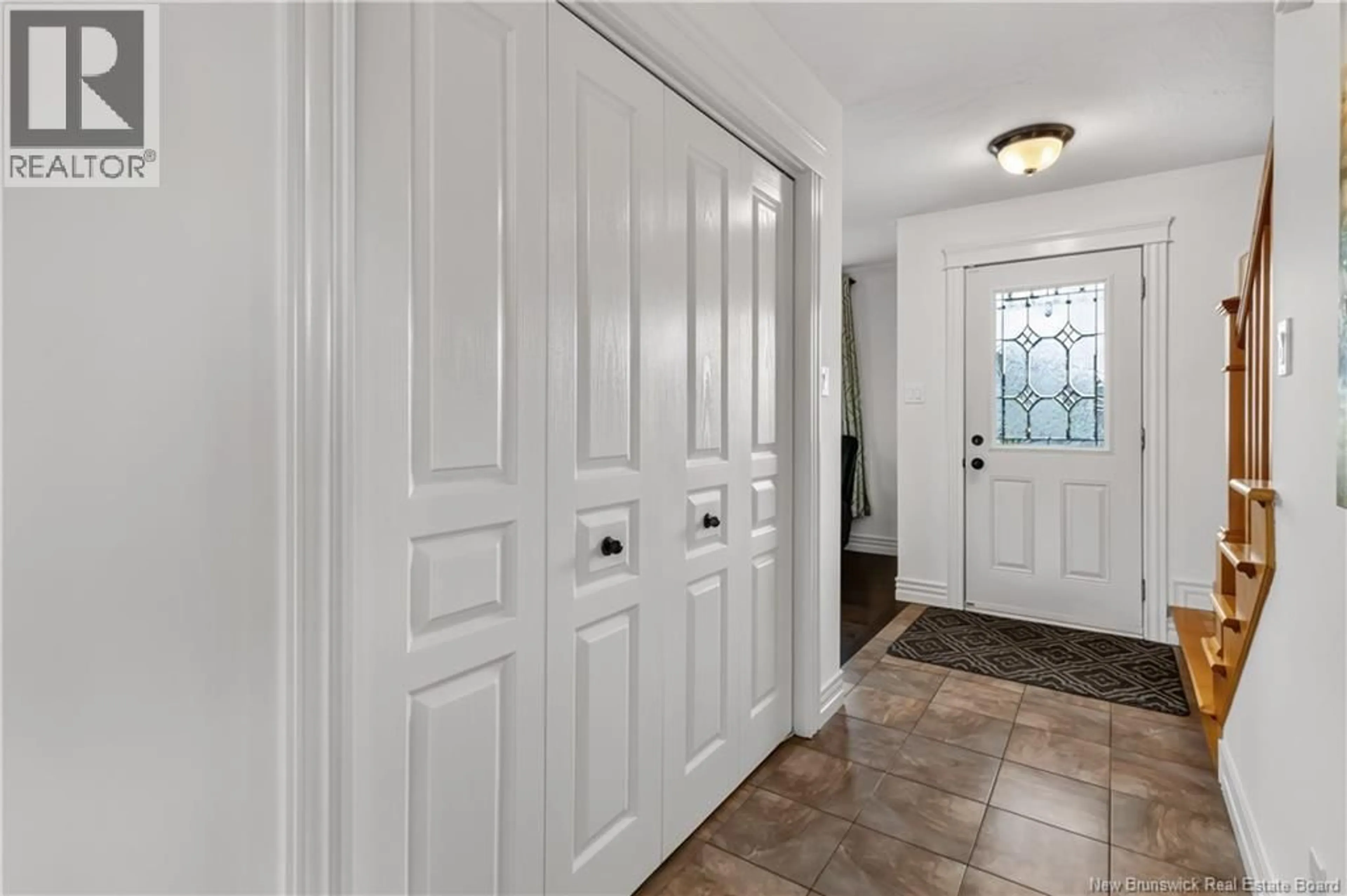 Indoor entryway for 140 MADRID, Riverview New Brunswick E1B0G5