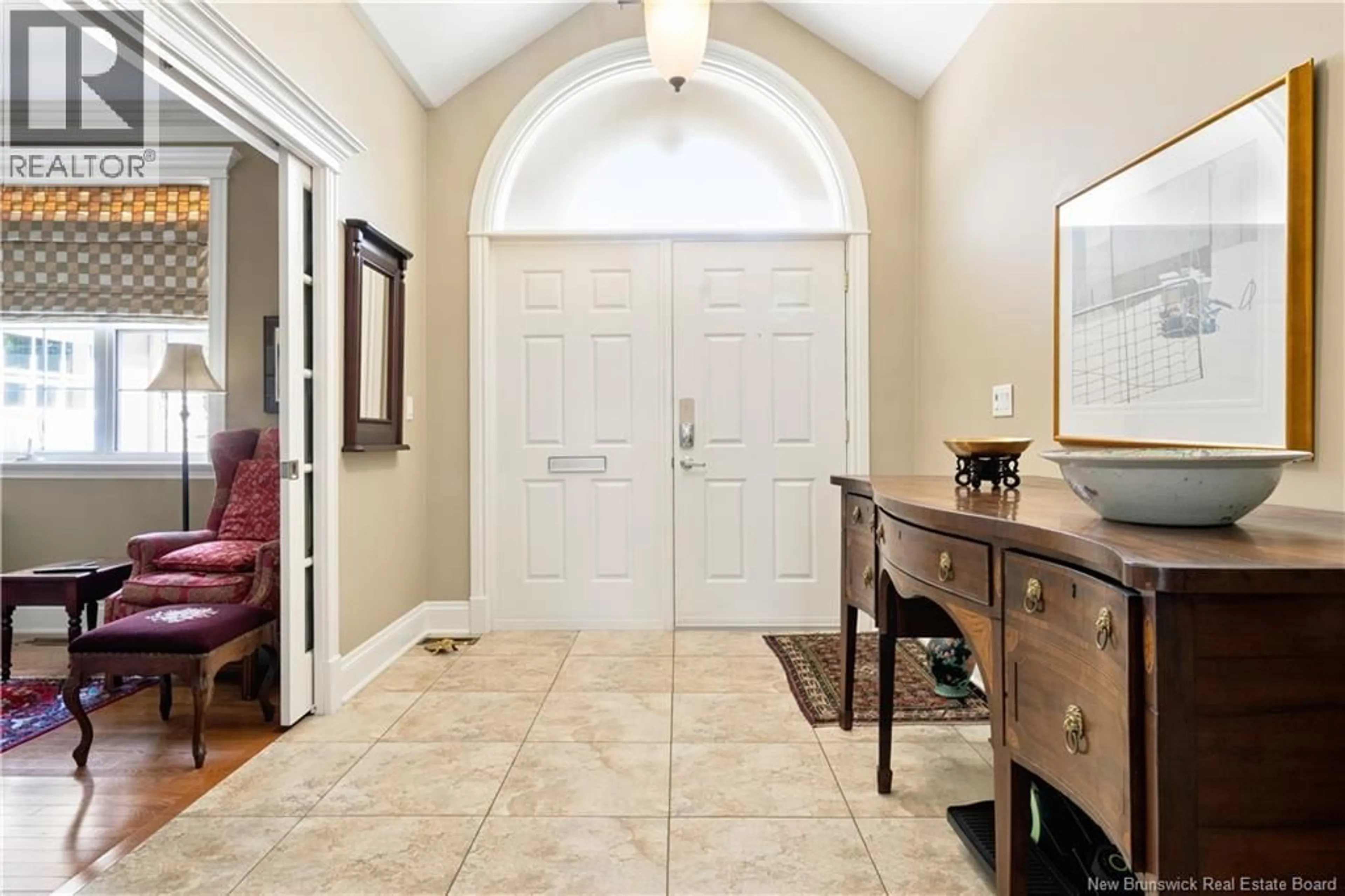 Indoor entryway for 2 BURNS LANE, Moncton New Brunswick E1E0A5