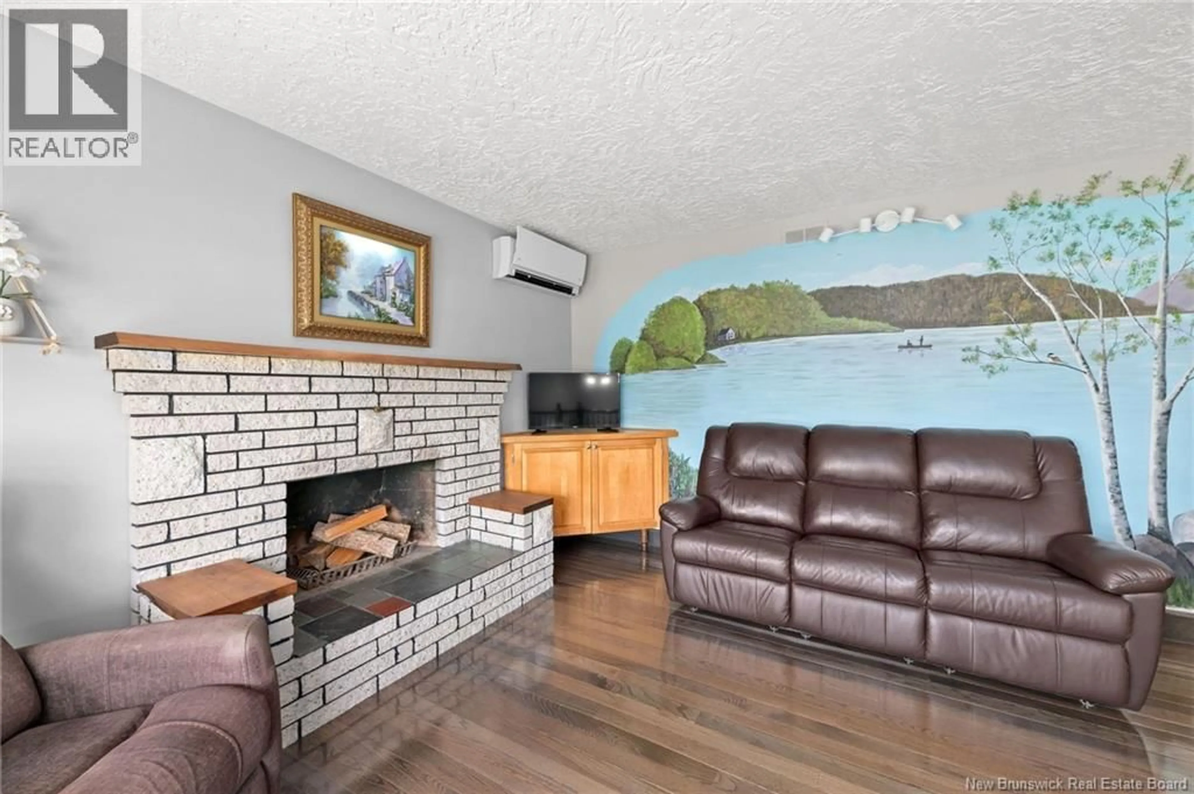 Living room with furniture, unknown for 92 LITTLE DOVER ROAD, Memramcook New Brunswick E4K2M8