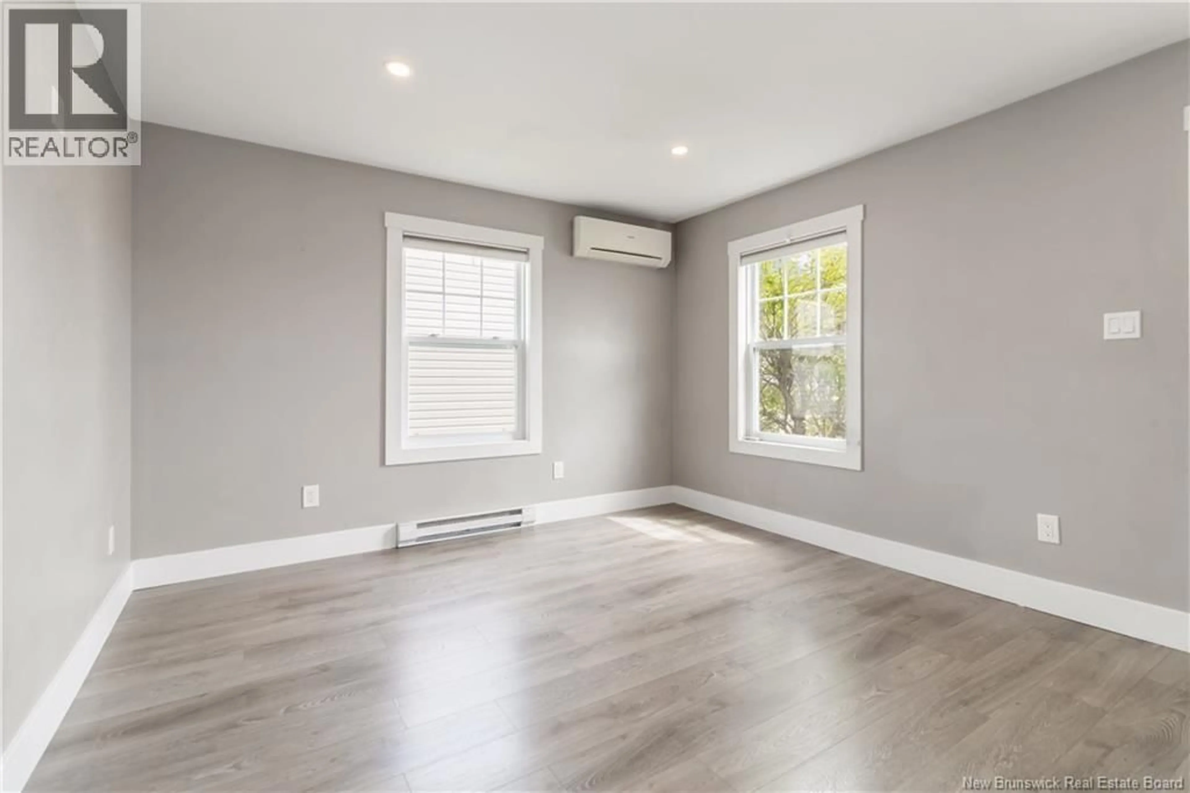 A pic of a room for 17 COPP STREET, Dieppe New Brunswick E1A2G9