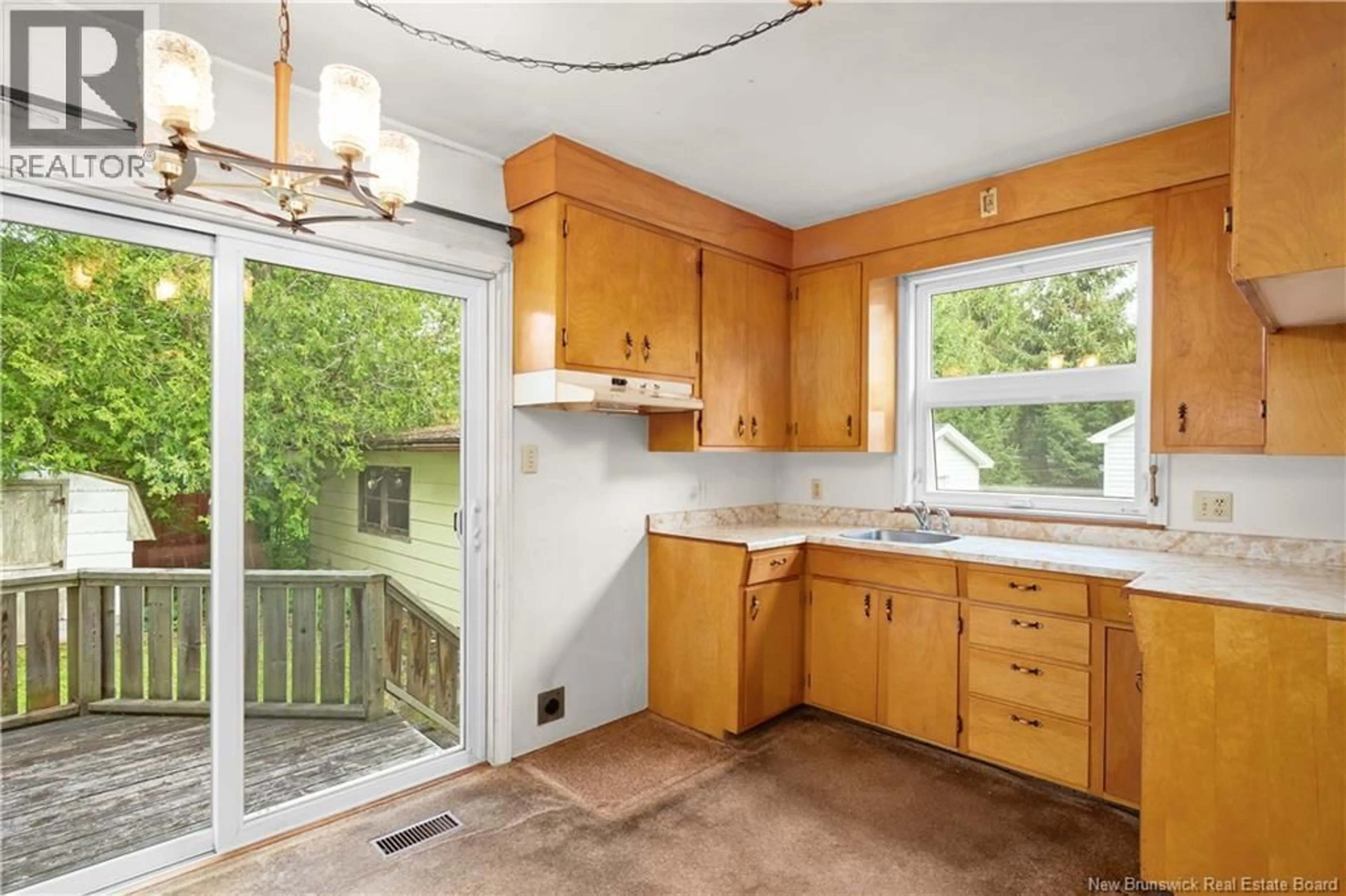 Standard kitchen, unknown for 225 WENDELL STREET, Riverview New Brunswick E1B1J9