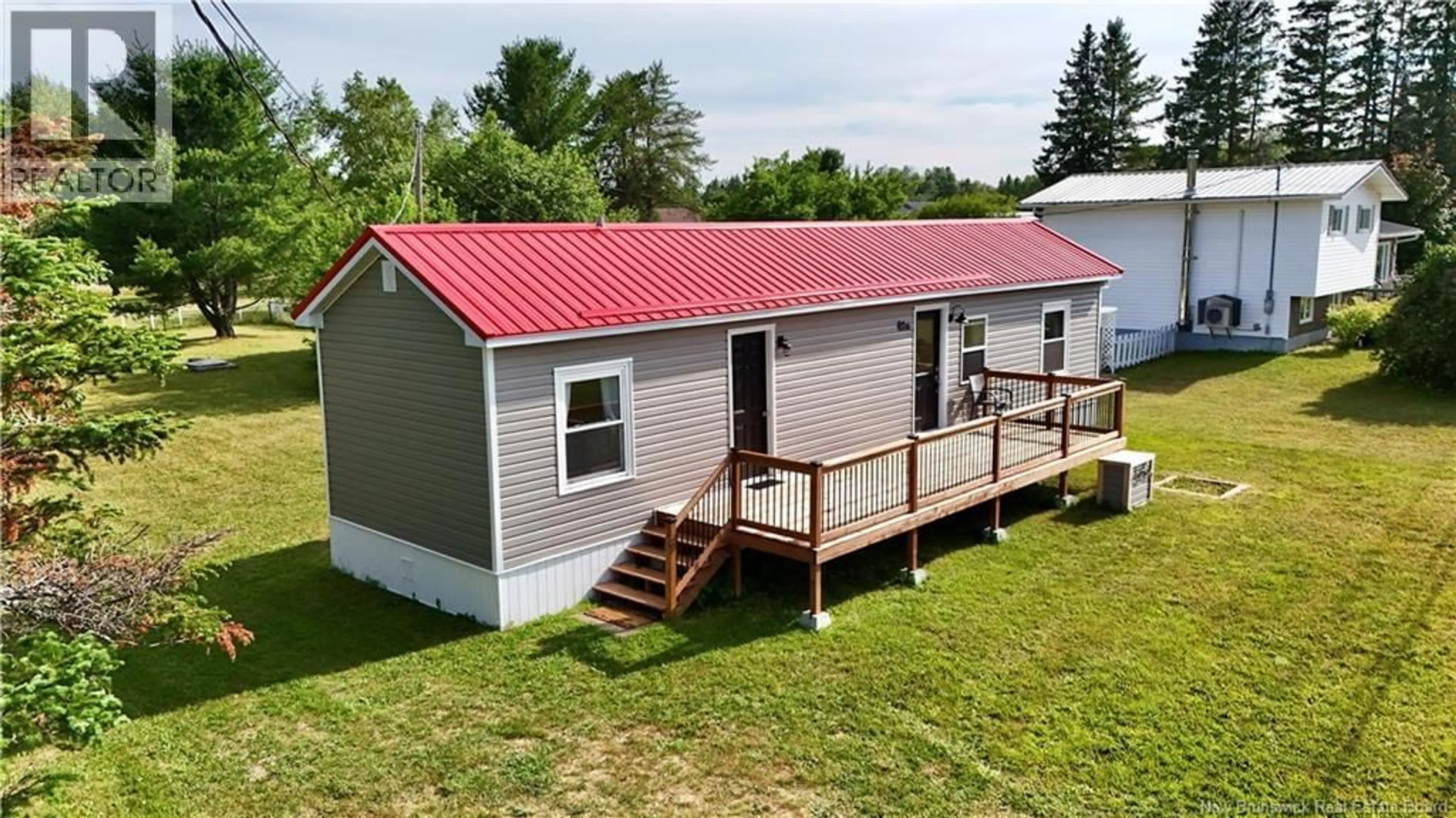 Home with vinyl exterior material, building for 2665 ROUTE 180, South Tetagouche New Brunswick E2A4Z2