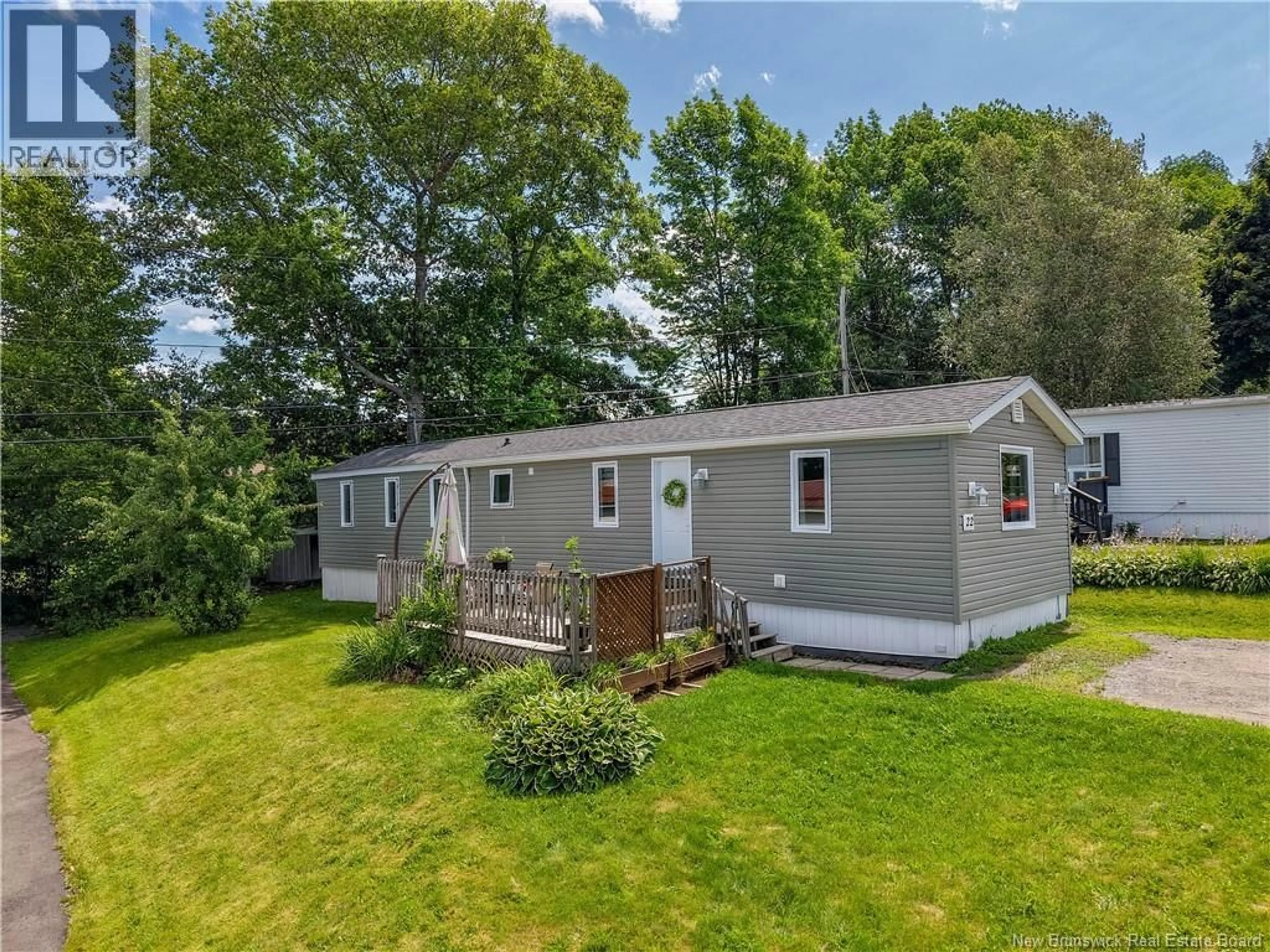 Home with vinyl exterior material, unknown for 22 MACINTOSH STREET, Fredericton New Brunswick E3C1L8