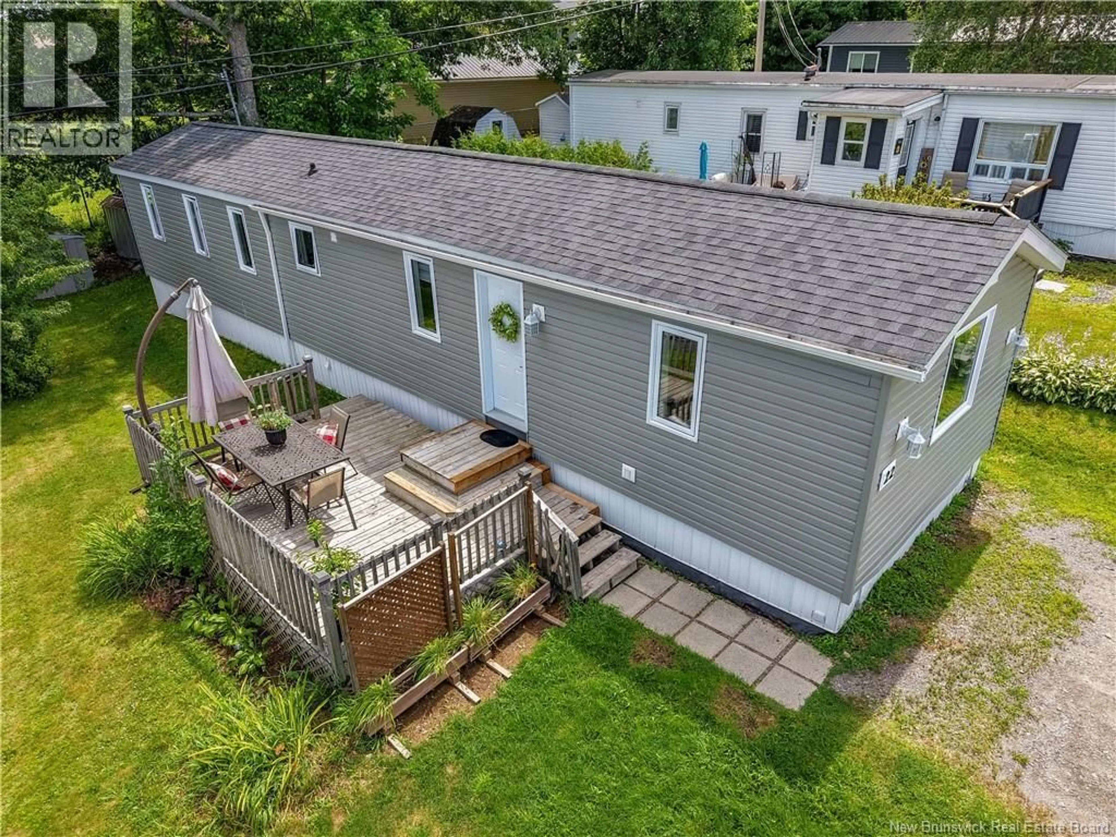 A pic from outside/outdoor area/front of a property/back of a property/a pic from drone, street for 22 MACINTOSH STREET, Fredericton New Brunswick E3C1L8