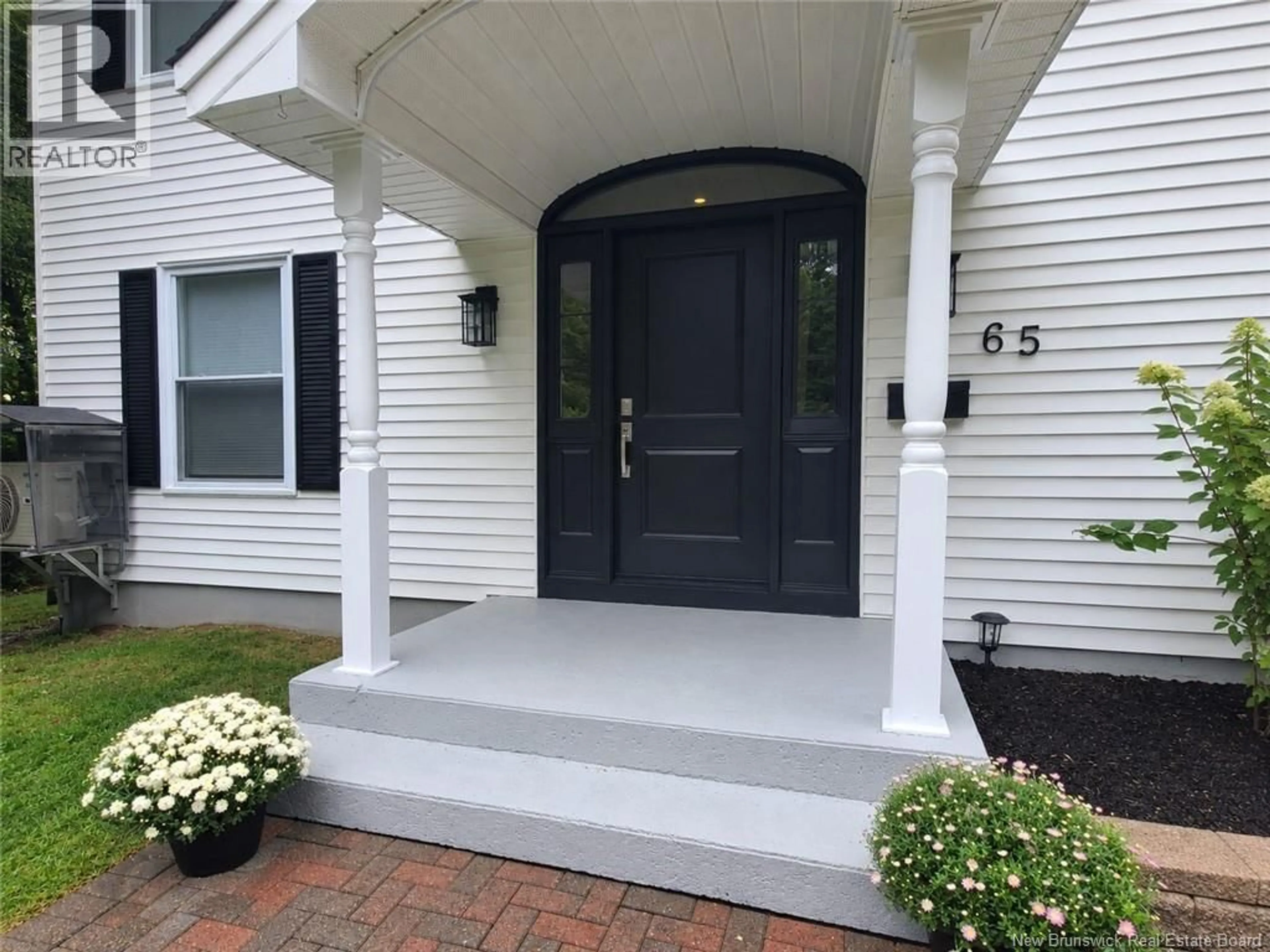 Indoor entryway for 65 HIGHLAND AVENUE, Rothesay New Brunswick E2E5P2