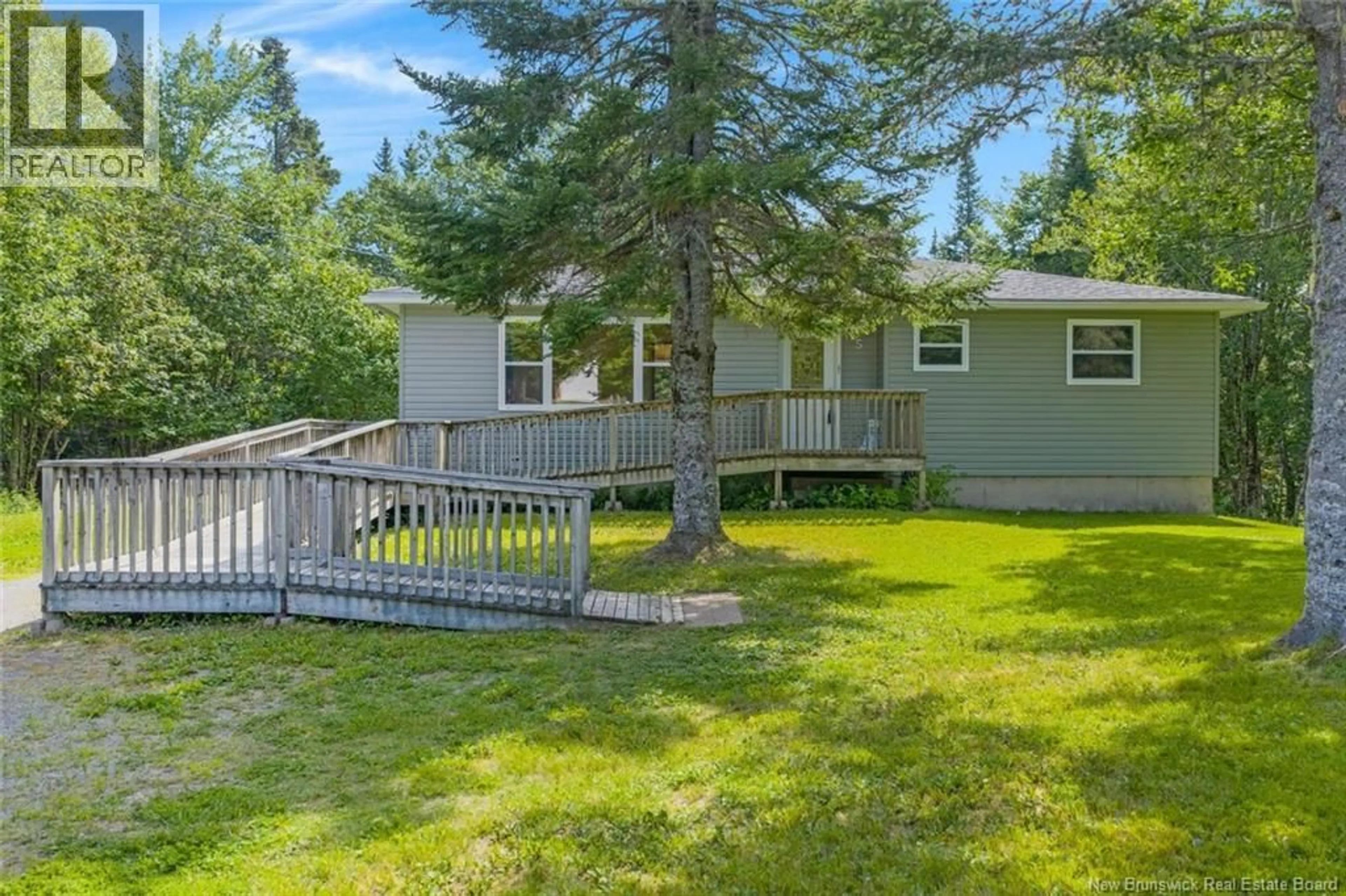 A pic from outside/outdoor area/front of a property/back of a property/a pic from drone, unknown for 5 BIRCH LANE, Willow Grove New Brunswick E2S1K4
