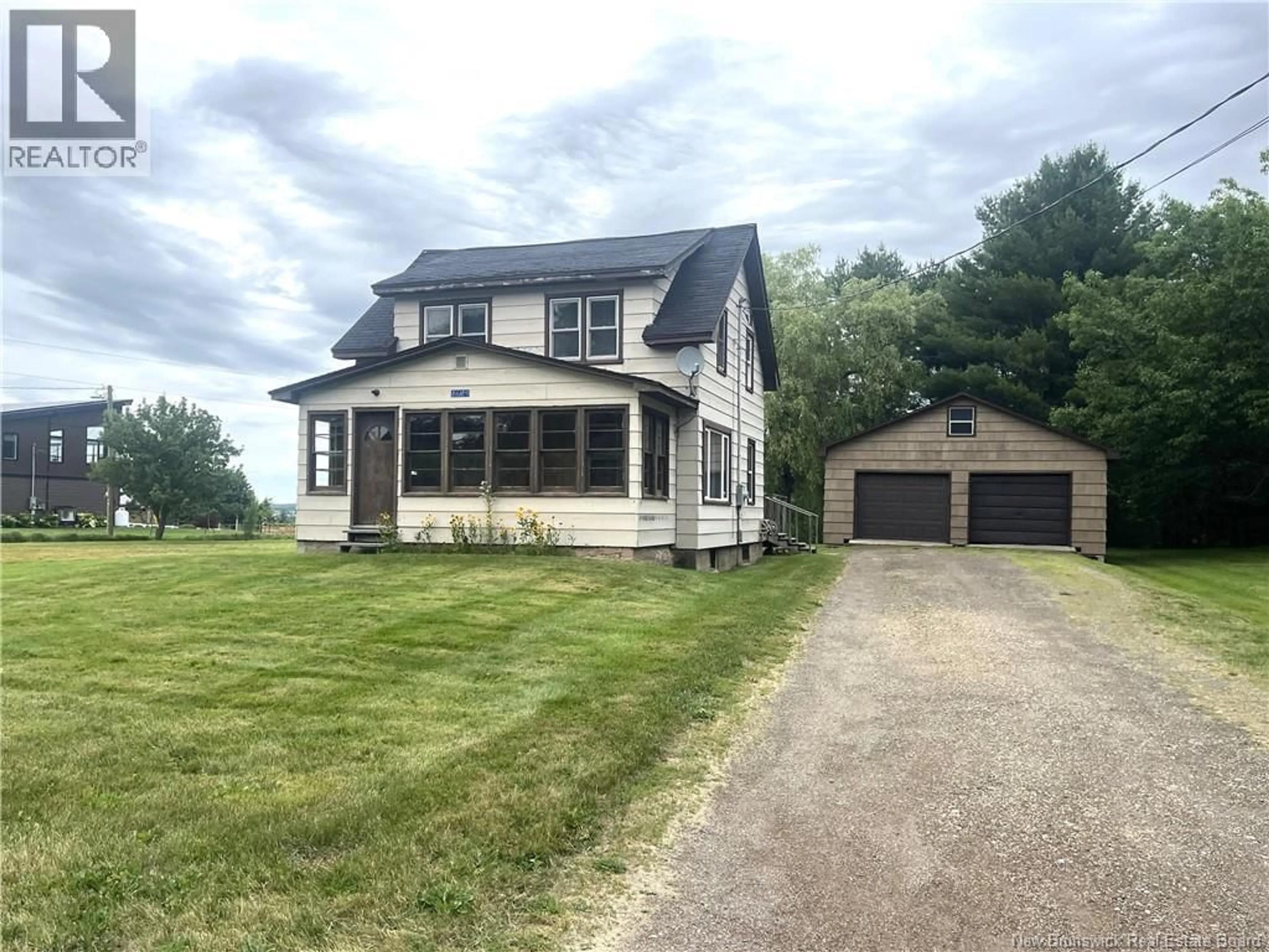 A pic from outside/outdoor area/front of a property/back of a property/a pic from drone, street for 2629 MAIN STREET, Hillsborough New Brunswick E4H2X1
