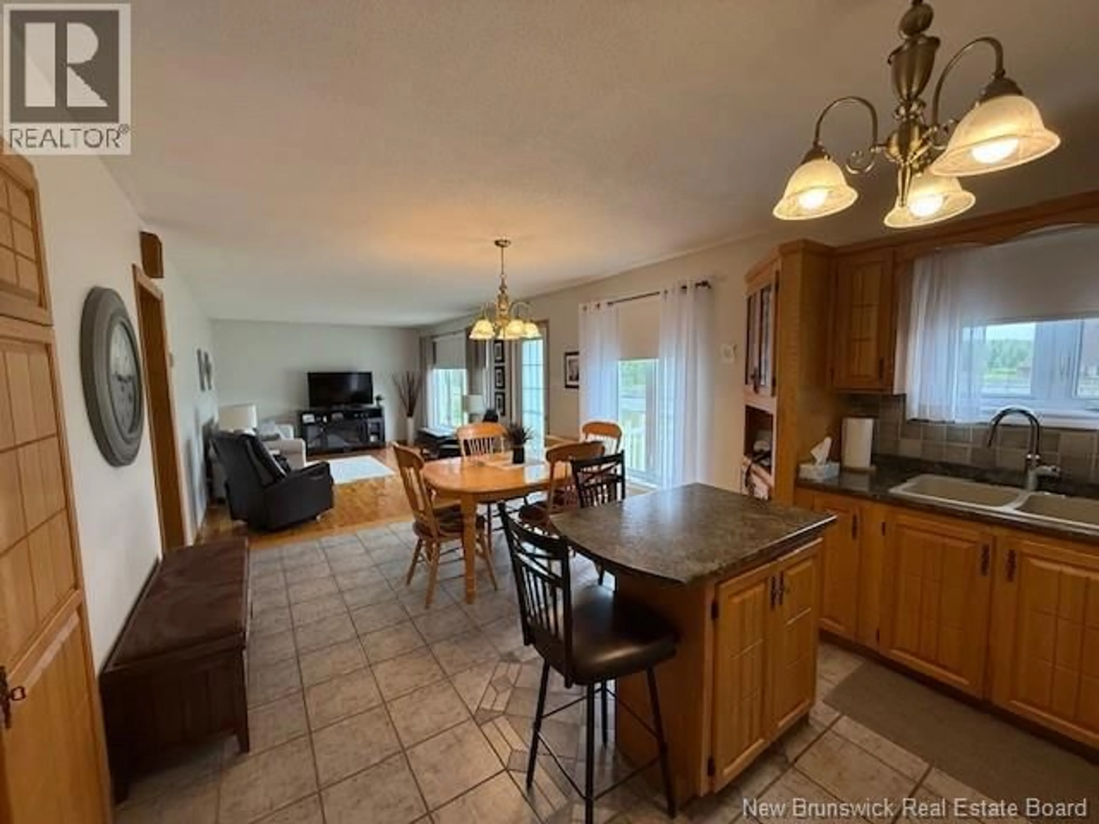 Open concept kitchen, unknown for 634 DARLINGTON DRIVE, Dalhousie New Brunswick E8C1N3