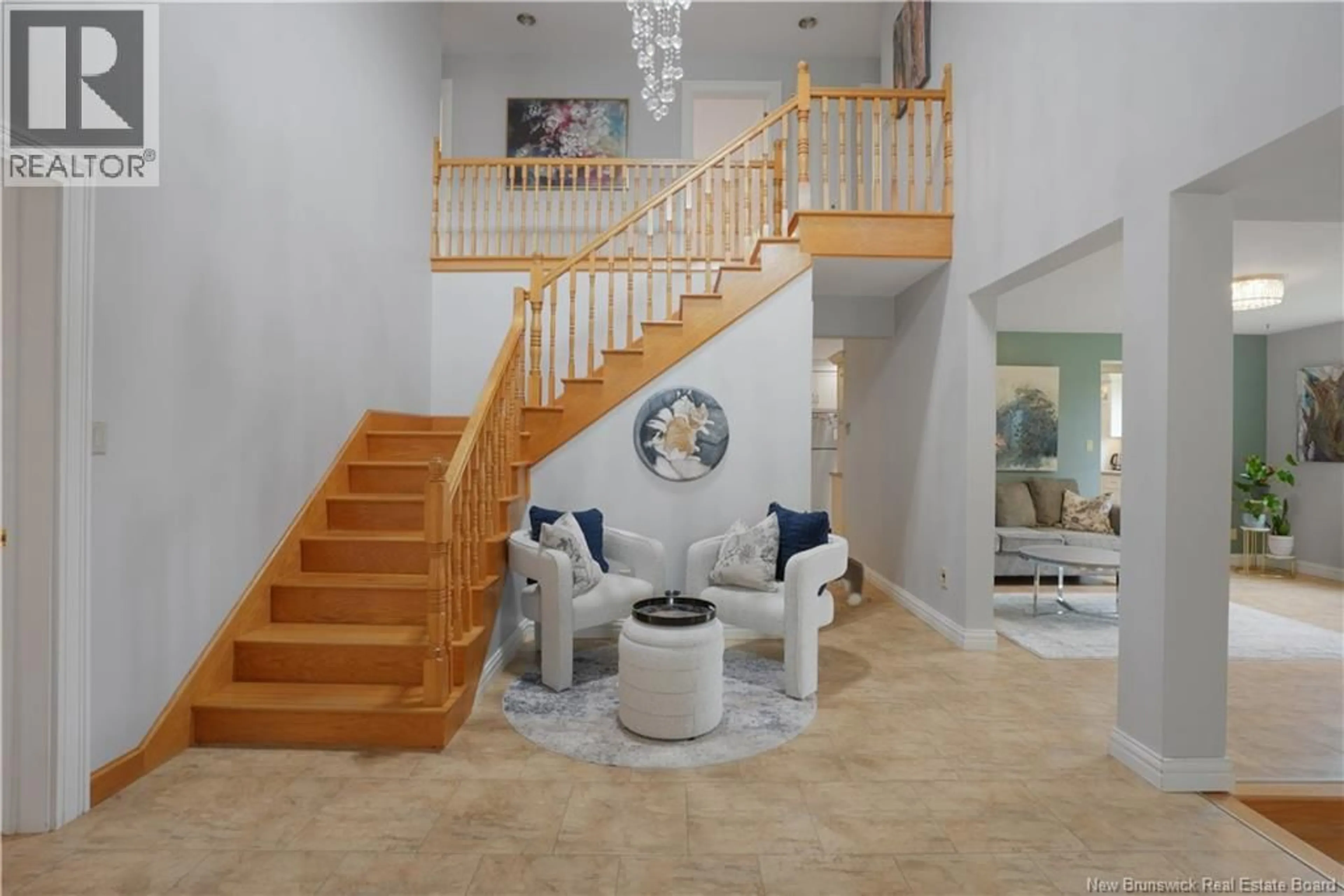 Indoor foyer for 130 HENRY STREET, Woodstock New Brunswick E7M1Y1