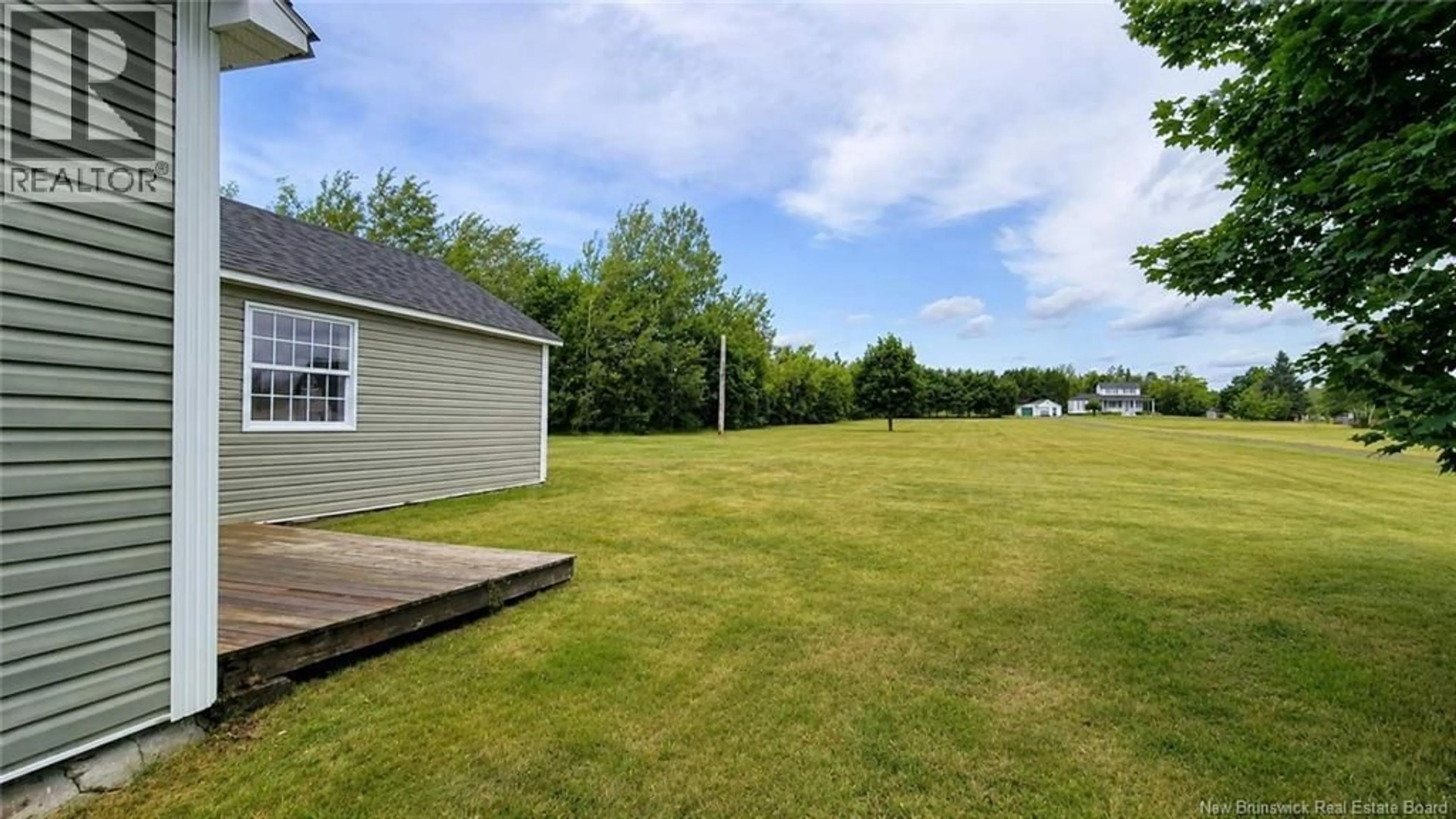 A pic from outside/outdoor area/front of a property/back of a property/a pic from drone, water/lake/river/ocean view for 2807 ROUTE 11, Village-Saint-Laurent New Brunswick E9G2J6