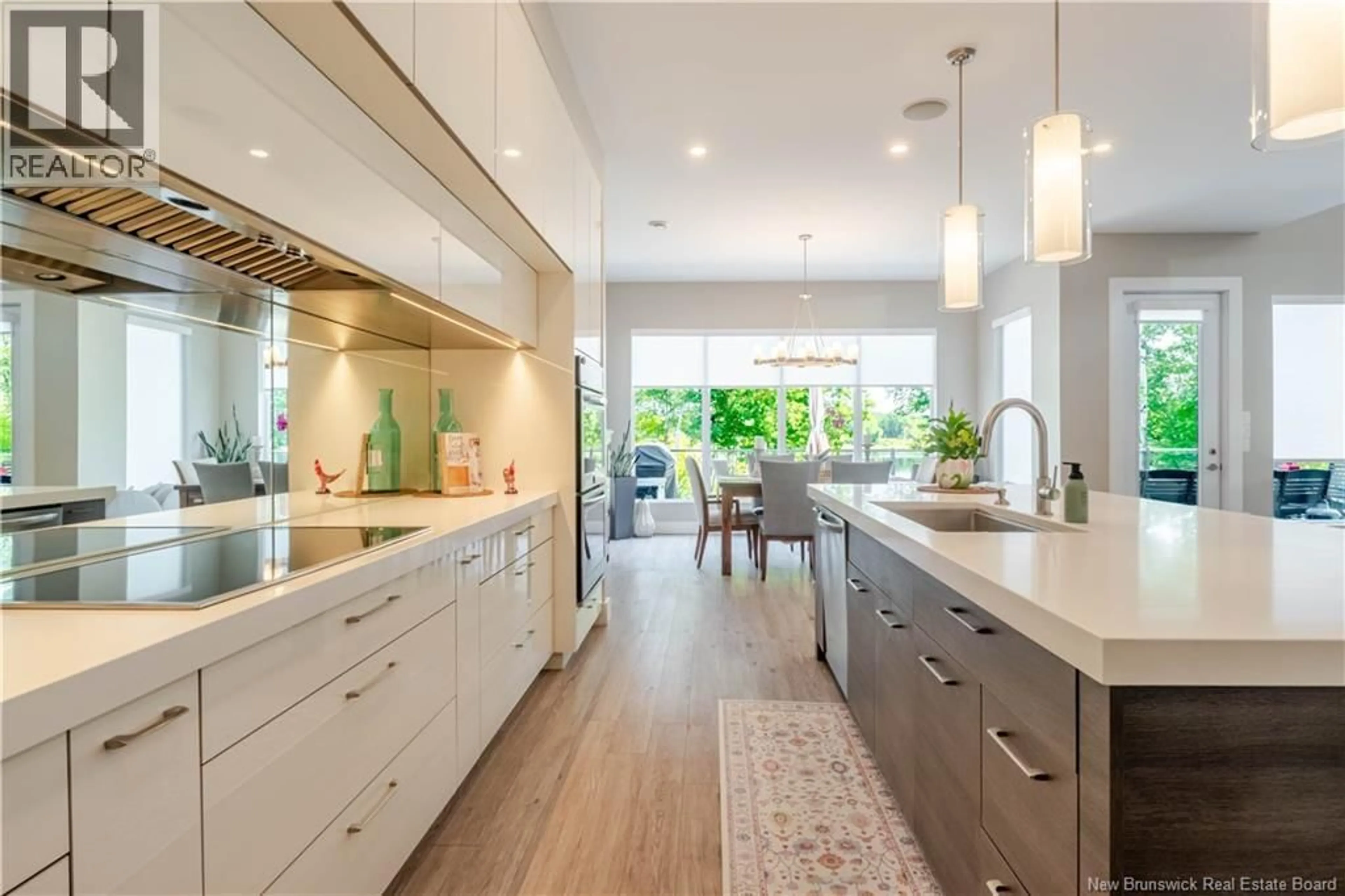 Contemporary kitchen, unknown for 50 STILL WATER CRESCENT, Fredericton New Brunswick E3B0V8