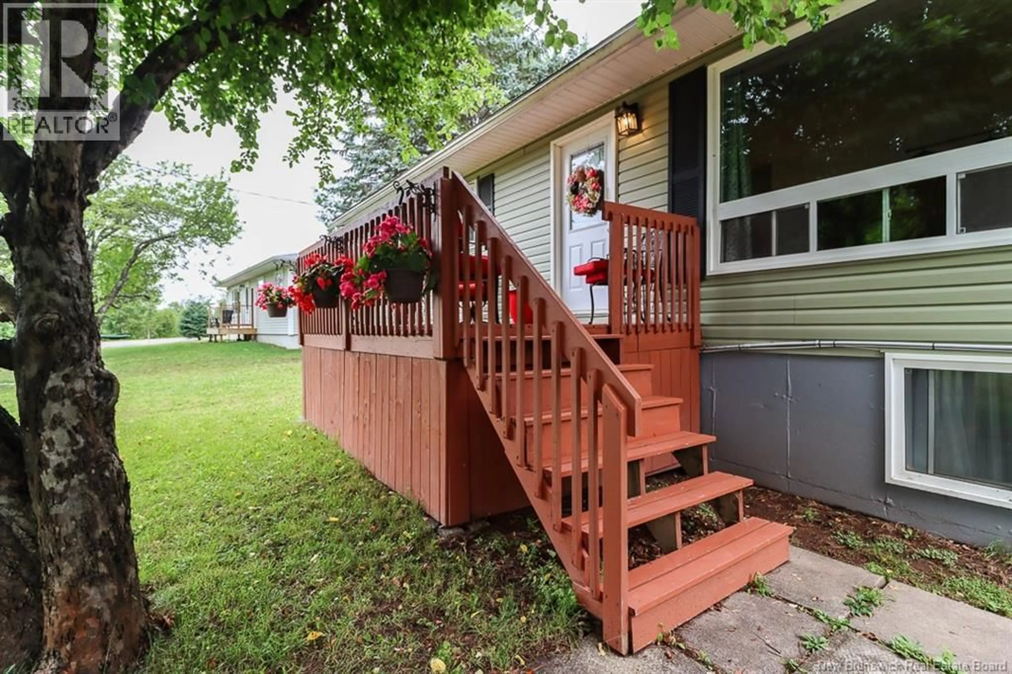 Patio, unknown for 3 FAIRMONT DRIVE, Hampton New Brunswick E5N7E4