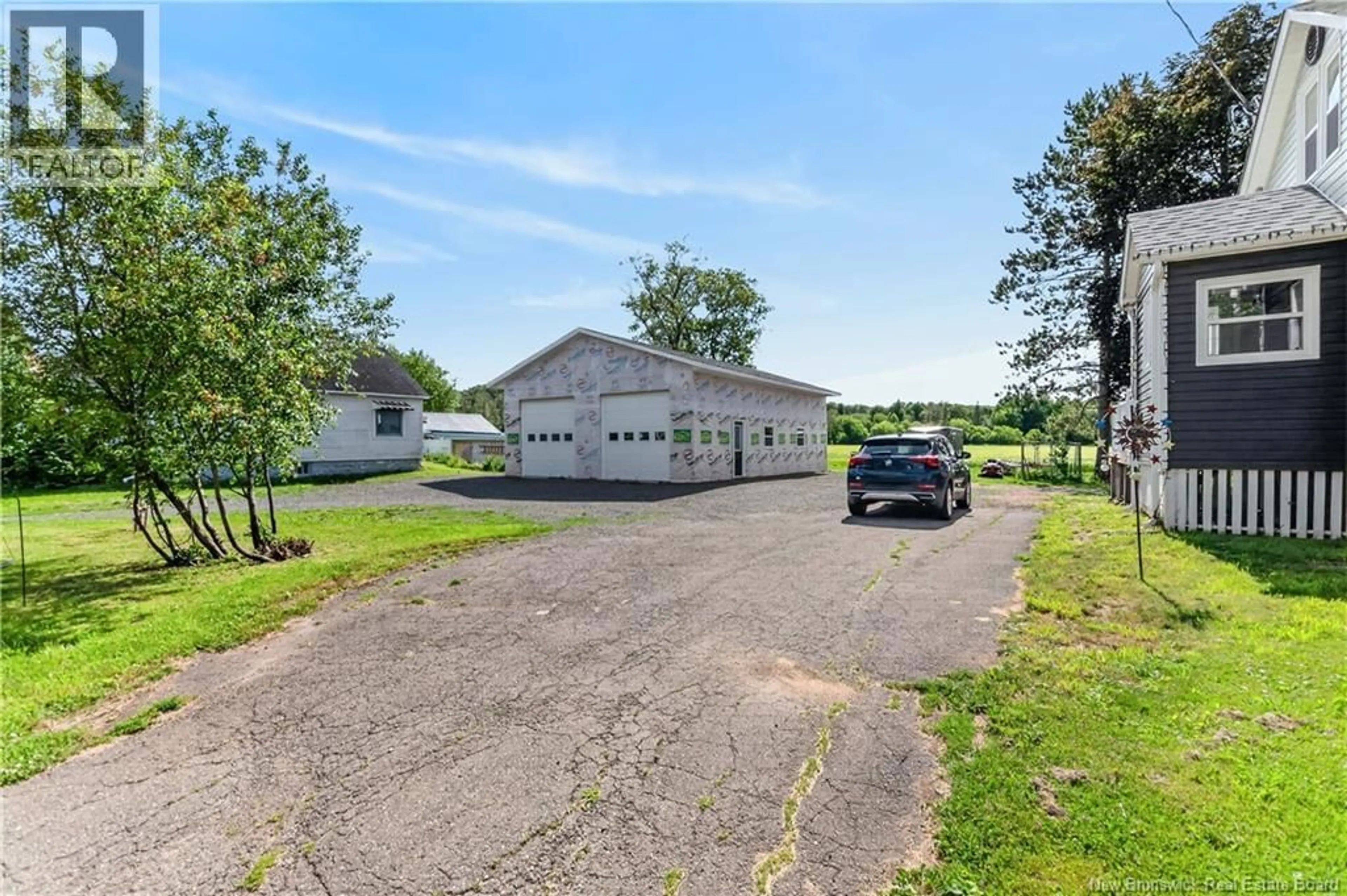 A pic from outside/outdoor area/front of a property/back of a property/a pic from drone, unknown for 35 NEEDLE STREET, Sussex Corner New Brunswick E4E2Z2