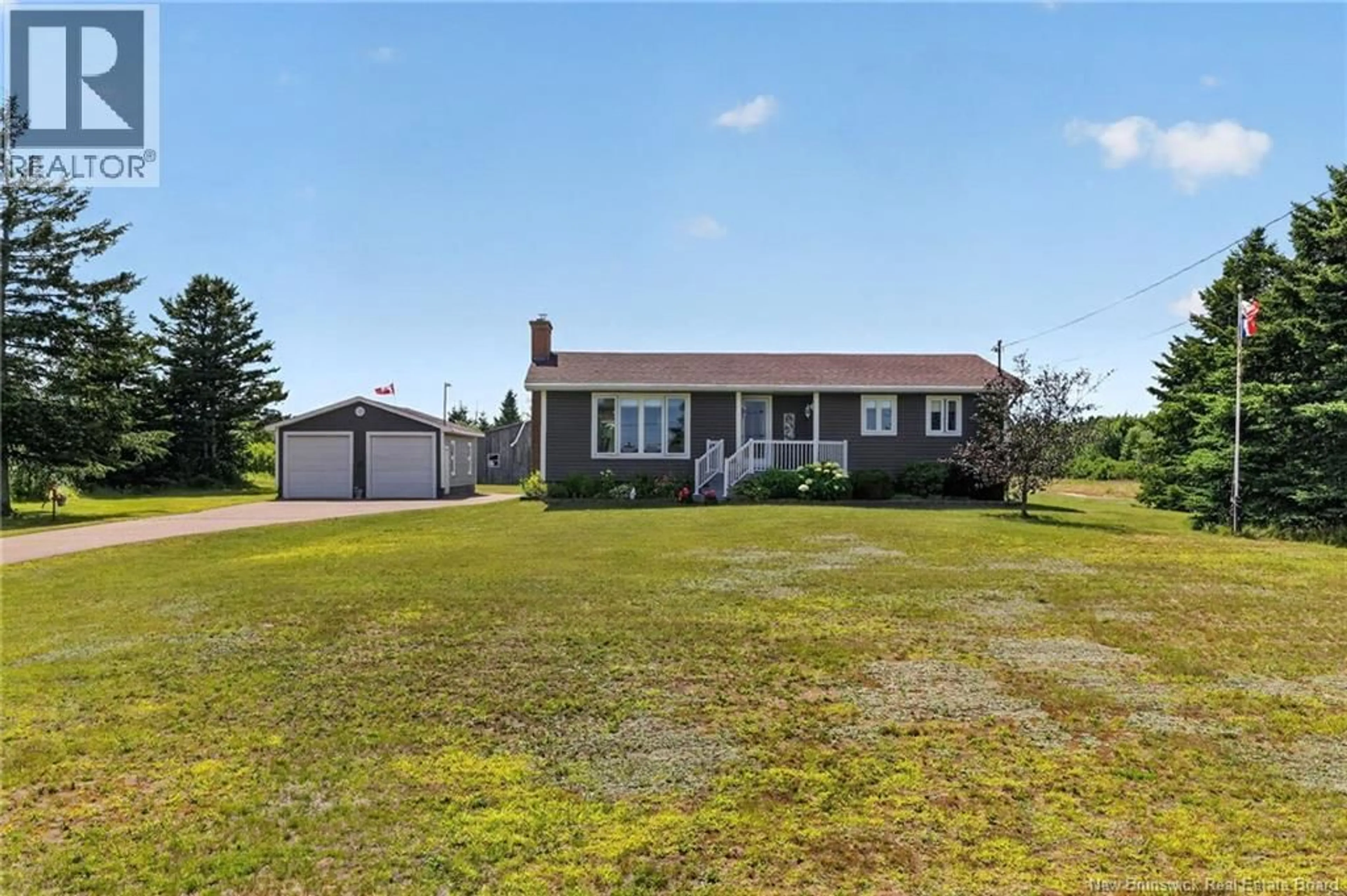 A pic from outside/outdoor area/front of a property/back of a property/a pic from drone, unknown for 2481 ROUTE 475, Saint-Edouard-De-Kent New Brunswick E4S4W5