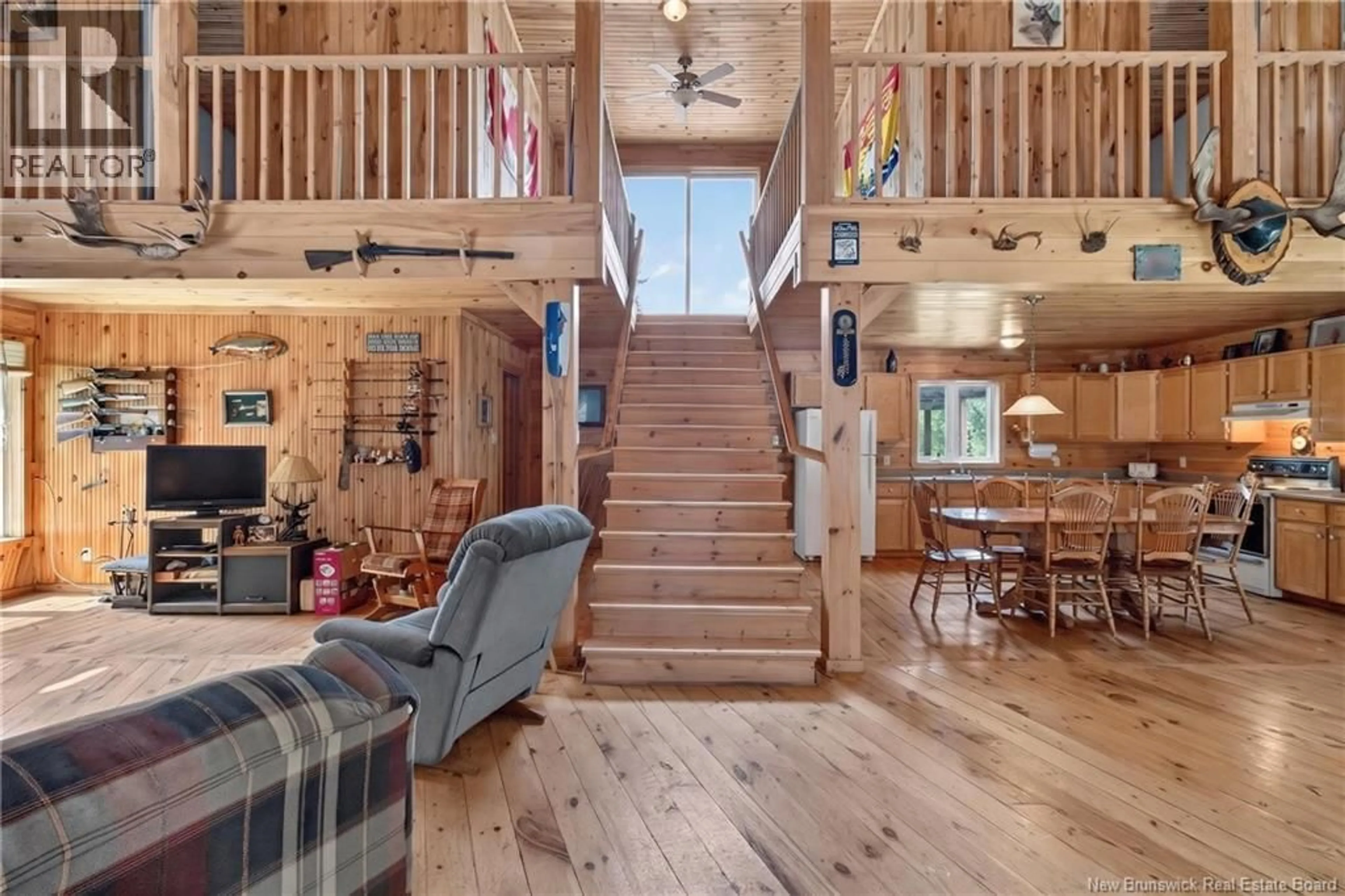 Indoor foyer for 675 FORKS STREAM ROAD, Canaan New Brunswick E4Z5Y1