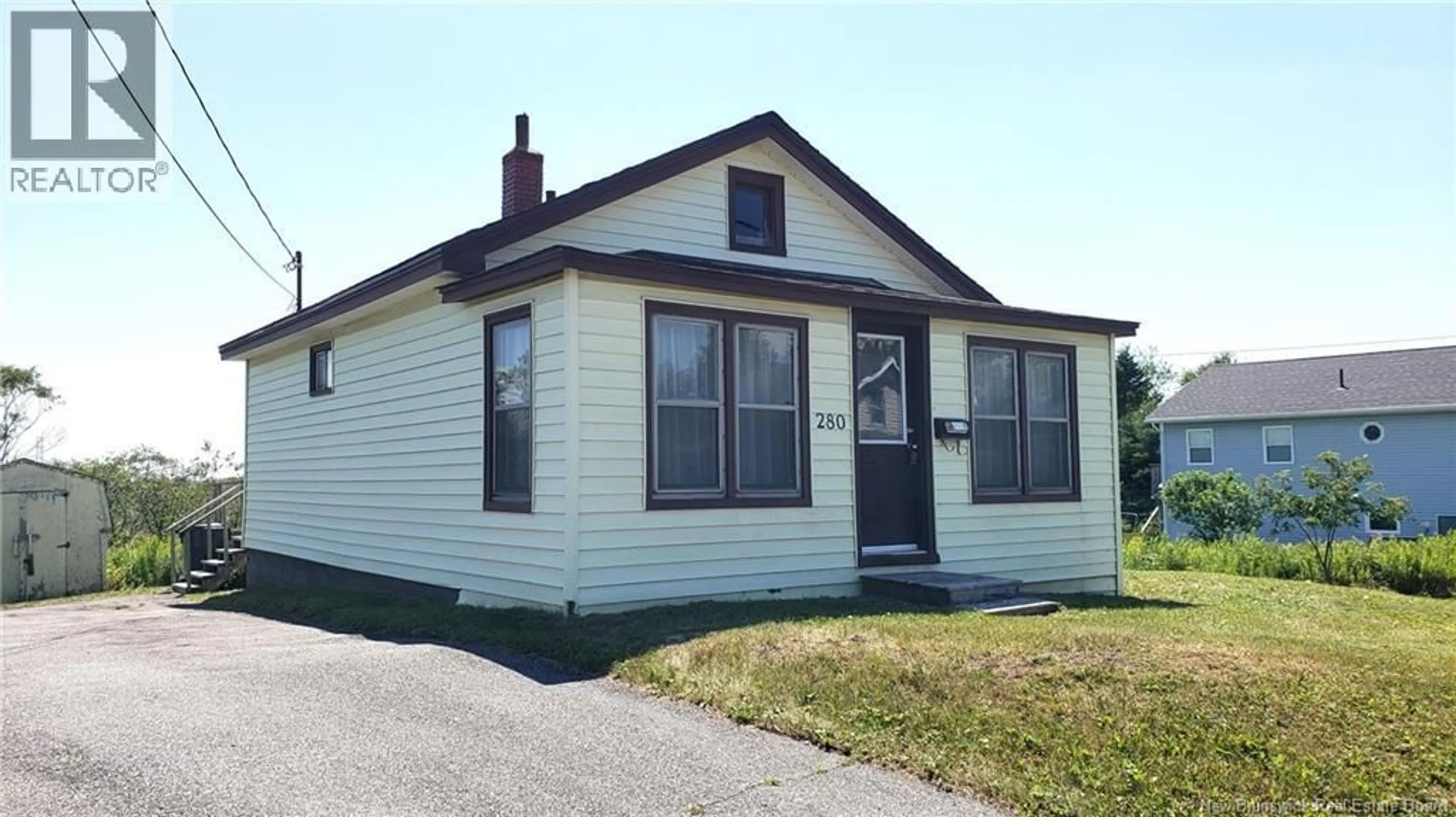 Home with vinyl exterior material, street for 280 MOUNT PLEASANT AVENUE, Saint John New Brunswick E2J1T4
