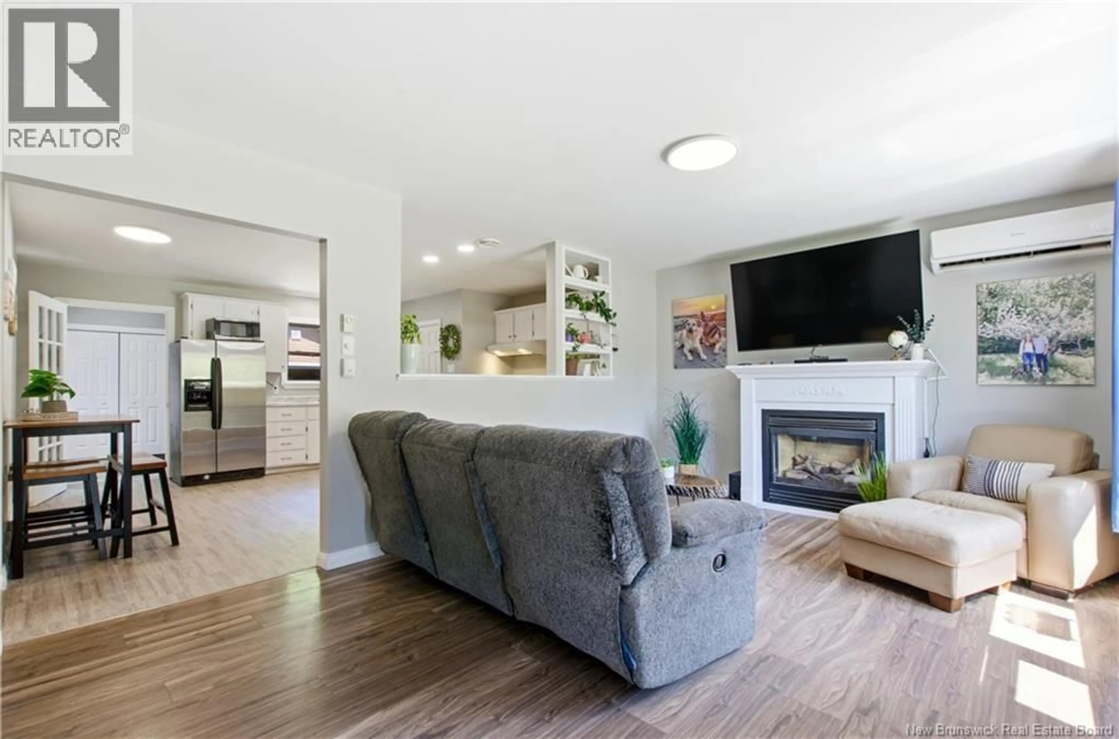 Living room with furniture, unknown for 61 LINT DRIVE, McLeod Hill New Brunswick E3G5Y6