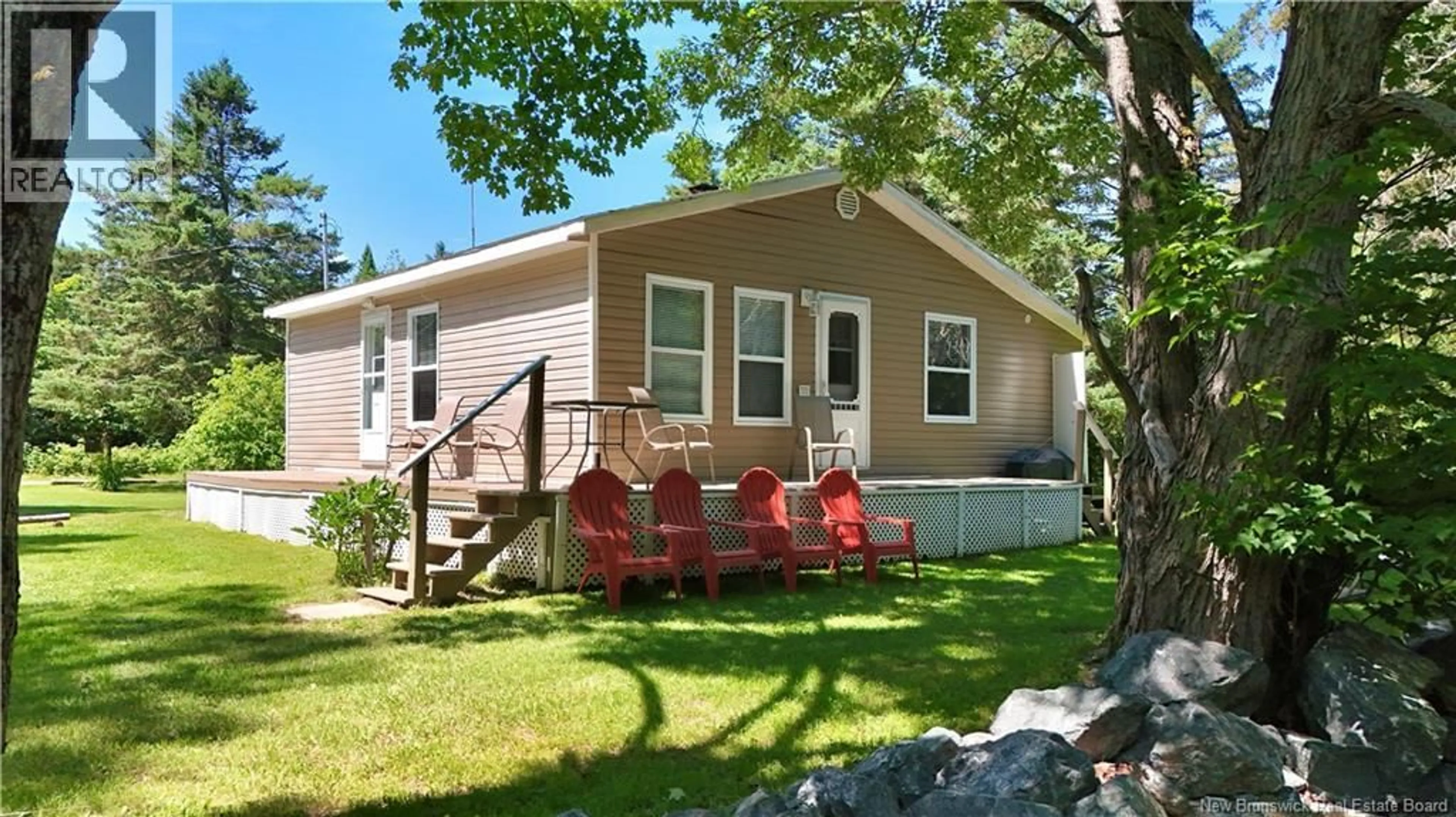 Home with vinyl exterior material, unknown for 10 RIVER EDGE, Middle River New Brunswick E2A0A5