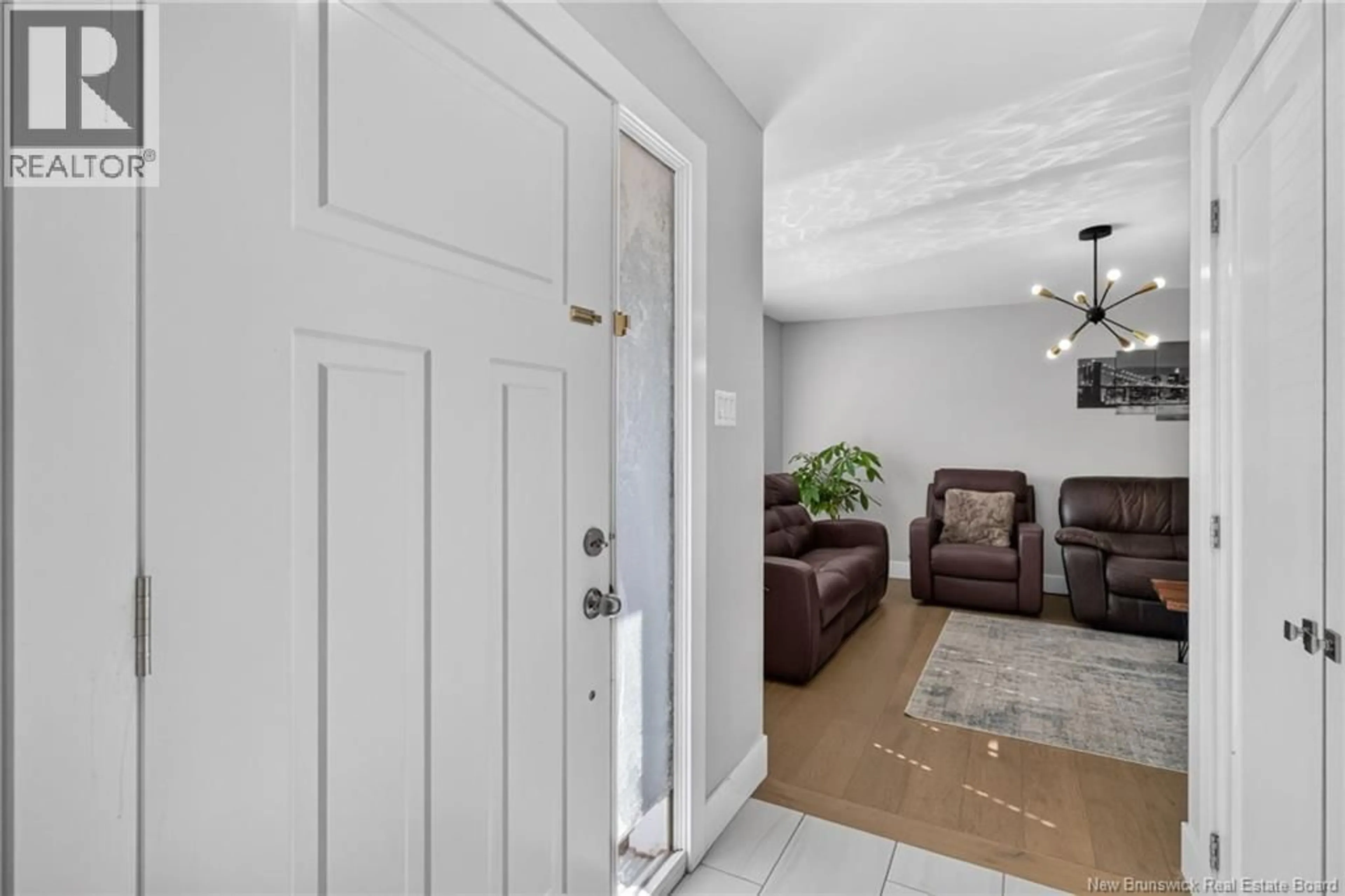 Indoor entryway for 18 BROOKLYN STREET, Moncton New Brunswick E1A7E8
