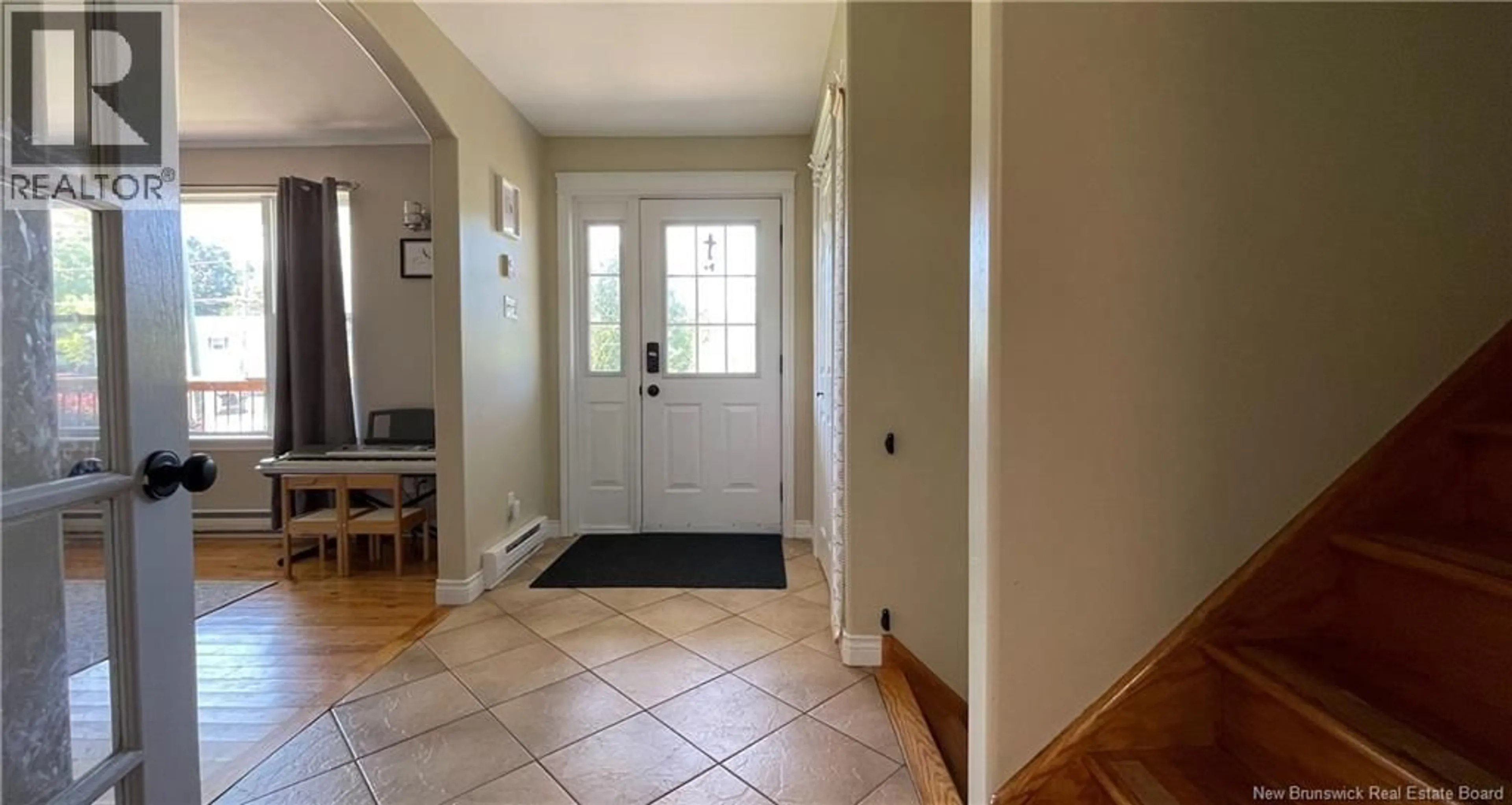 Indoor entryway for 34 YUKON DRIVE, Quispamsis New Brunswick E2E5Y9