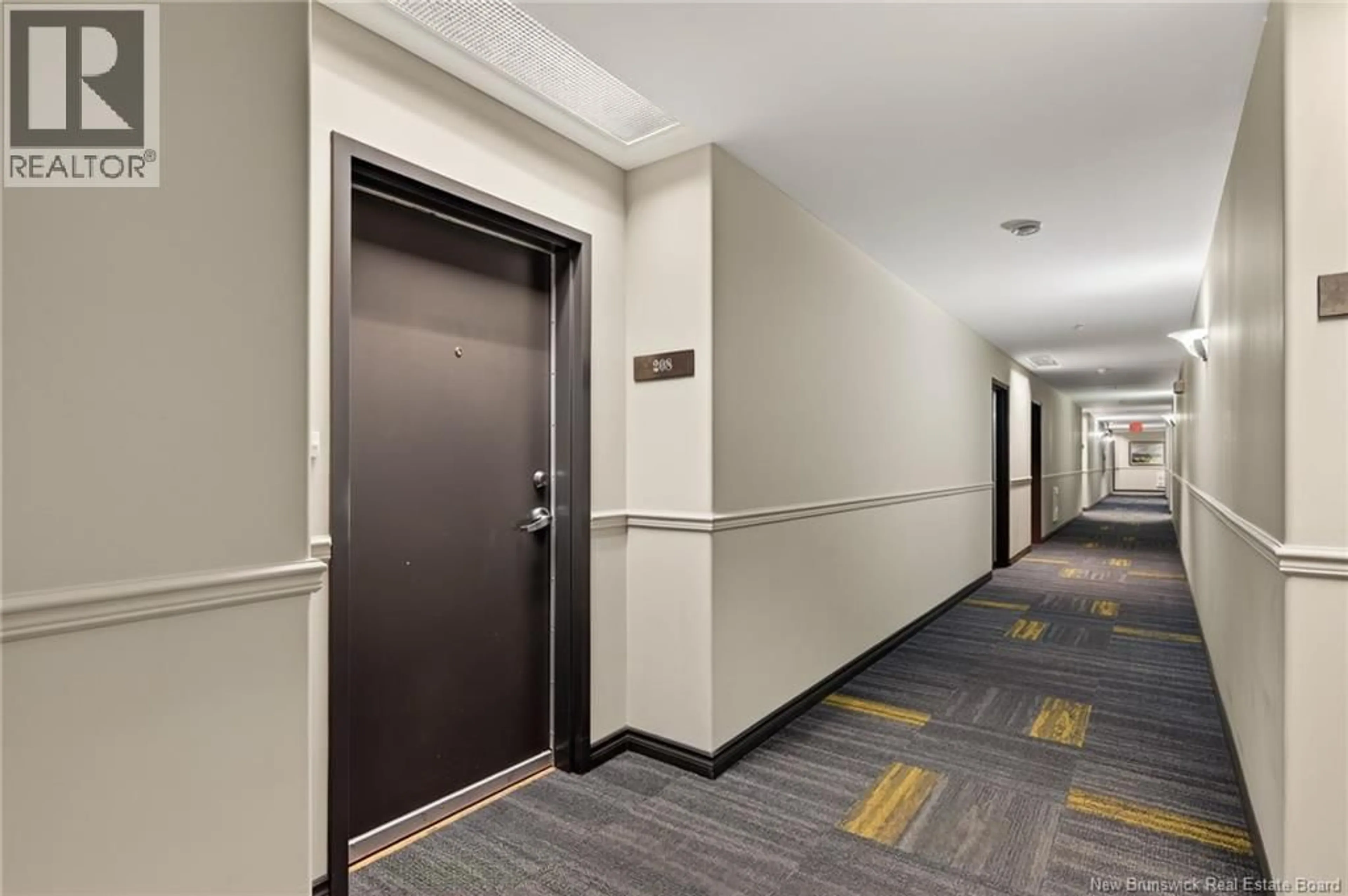 Indoor foyer for 208 - 163 ROYAL OAKS BOULEVARD, Moncton New Brunswick E1H2C7