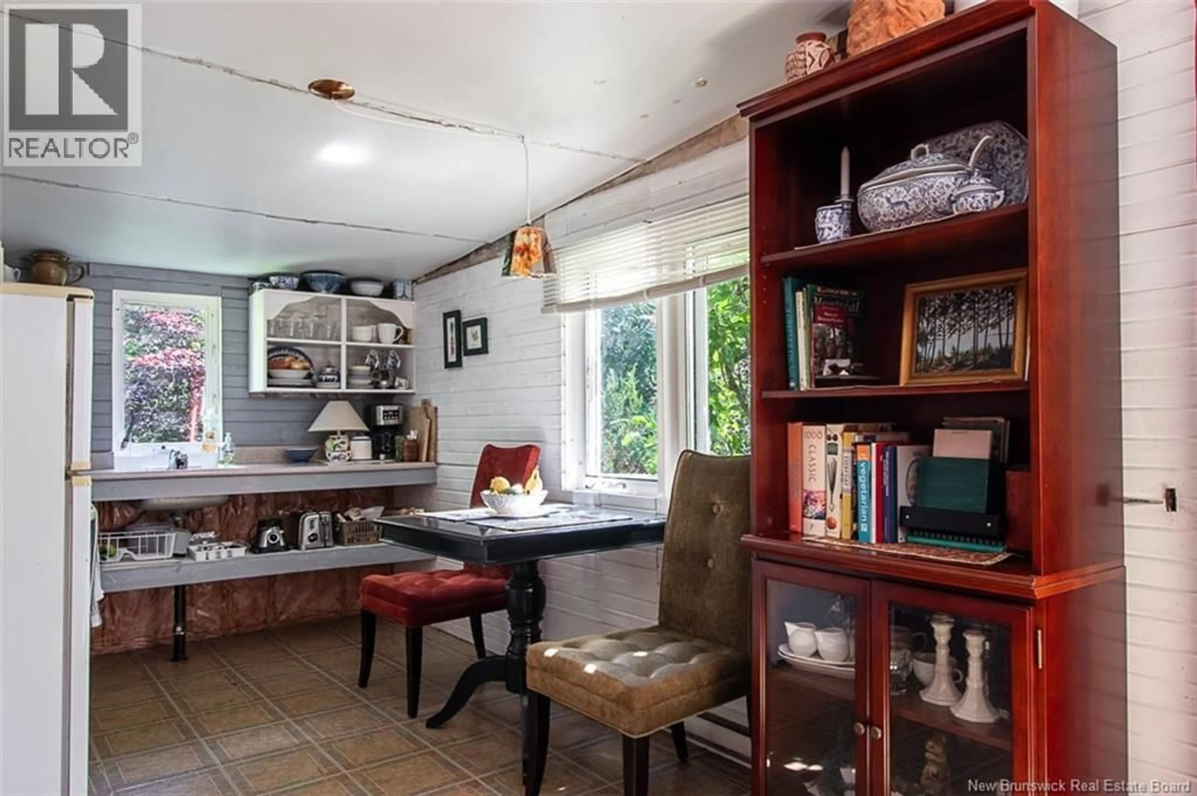Dining room, unknown for 41 DE LA ROCHELLE AVENUE, Grande-Digue New Brunswick E4R4C8