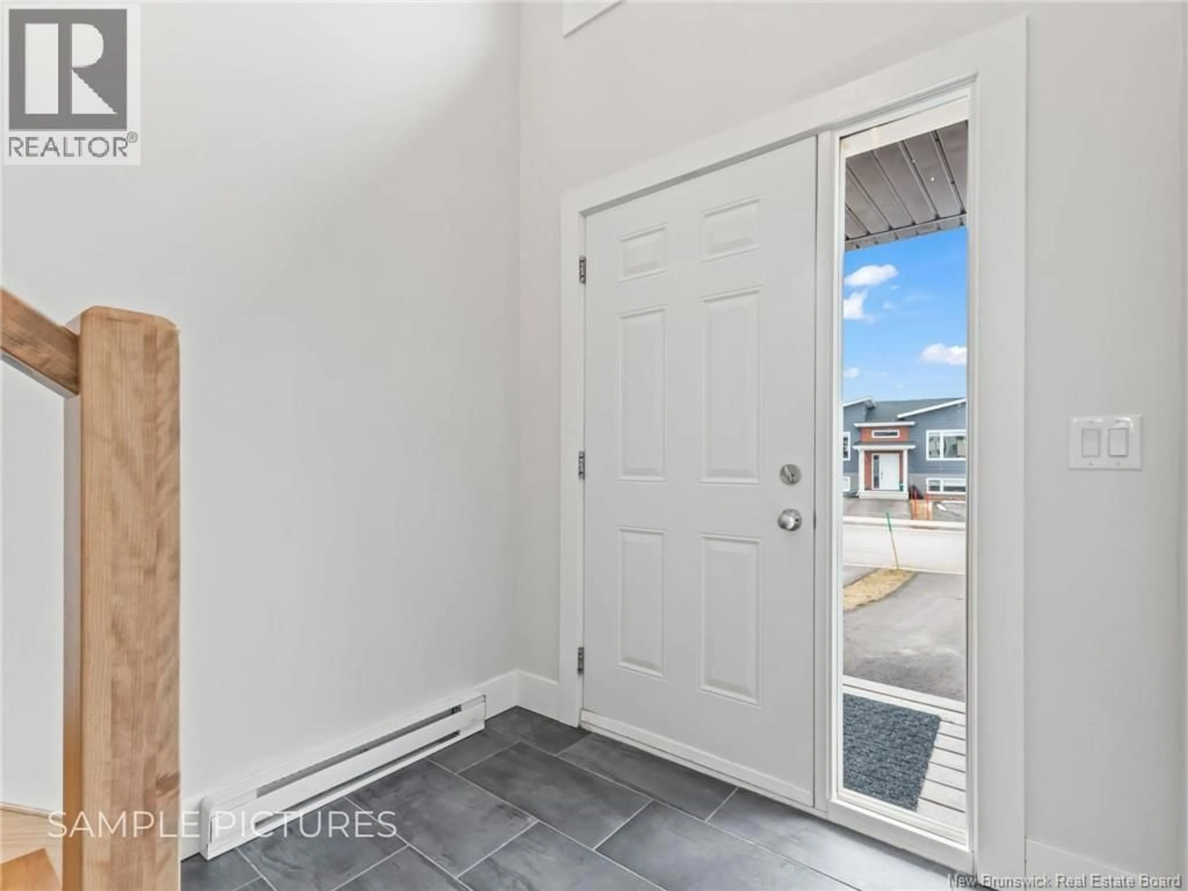 Indoor entryway for 65 AIME STREET, Dieppe New Brunswick E1A9K8