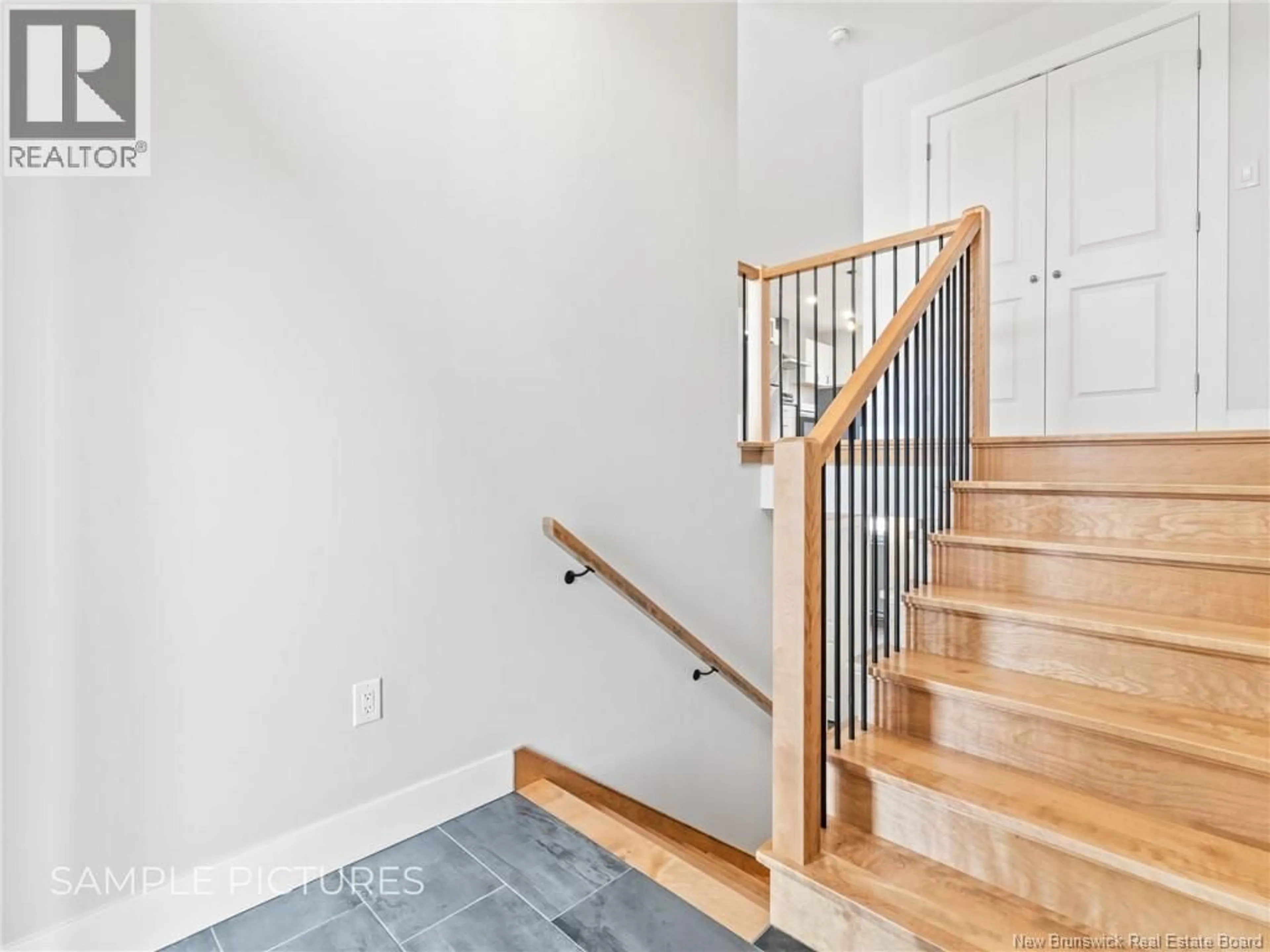 Stairs for 65 AIME STREET, Dieppe New Brunswick E1A9K8