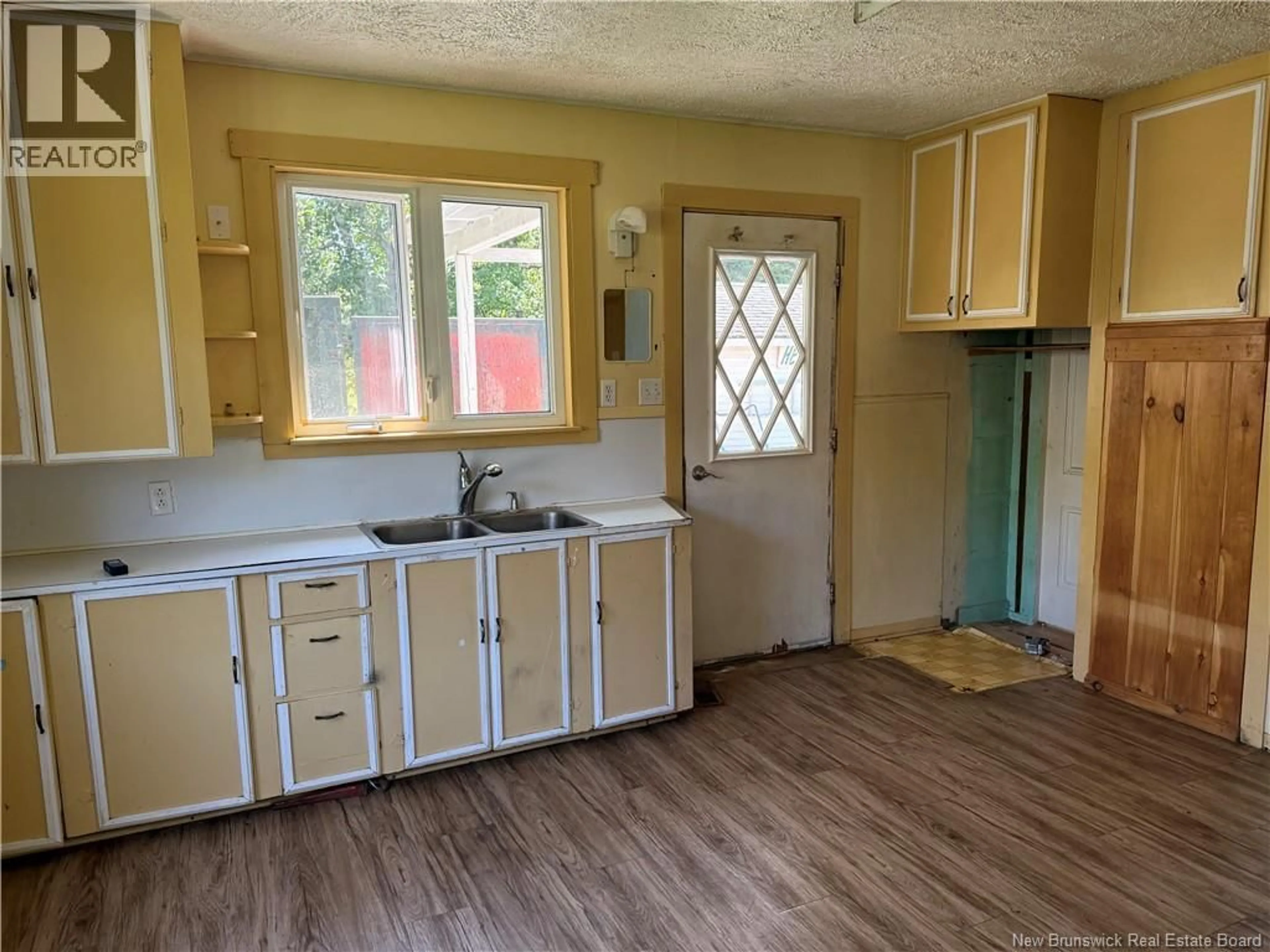 Standard kitchen, unknown for 3123 ROUTE 108, New Denmark New Brunswick E7G2V8