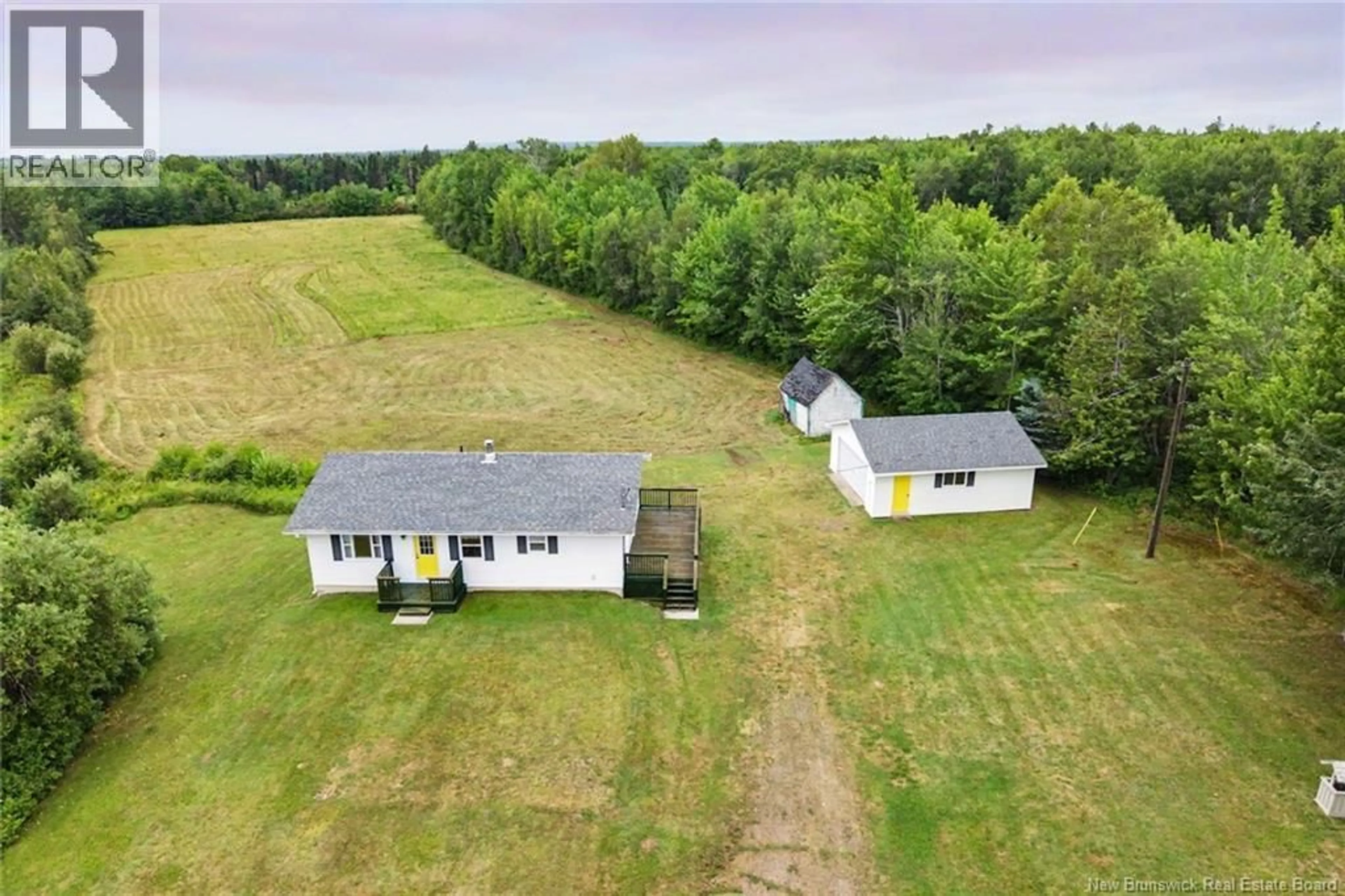 A pic from outside/outdoor area/front of a property/back of a property/a pic from drone, building for 10852 ROUTE 10, Youngs Cove New Brunswick E4C2G1