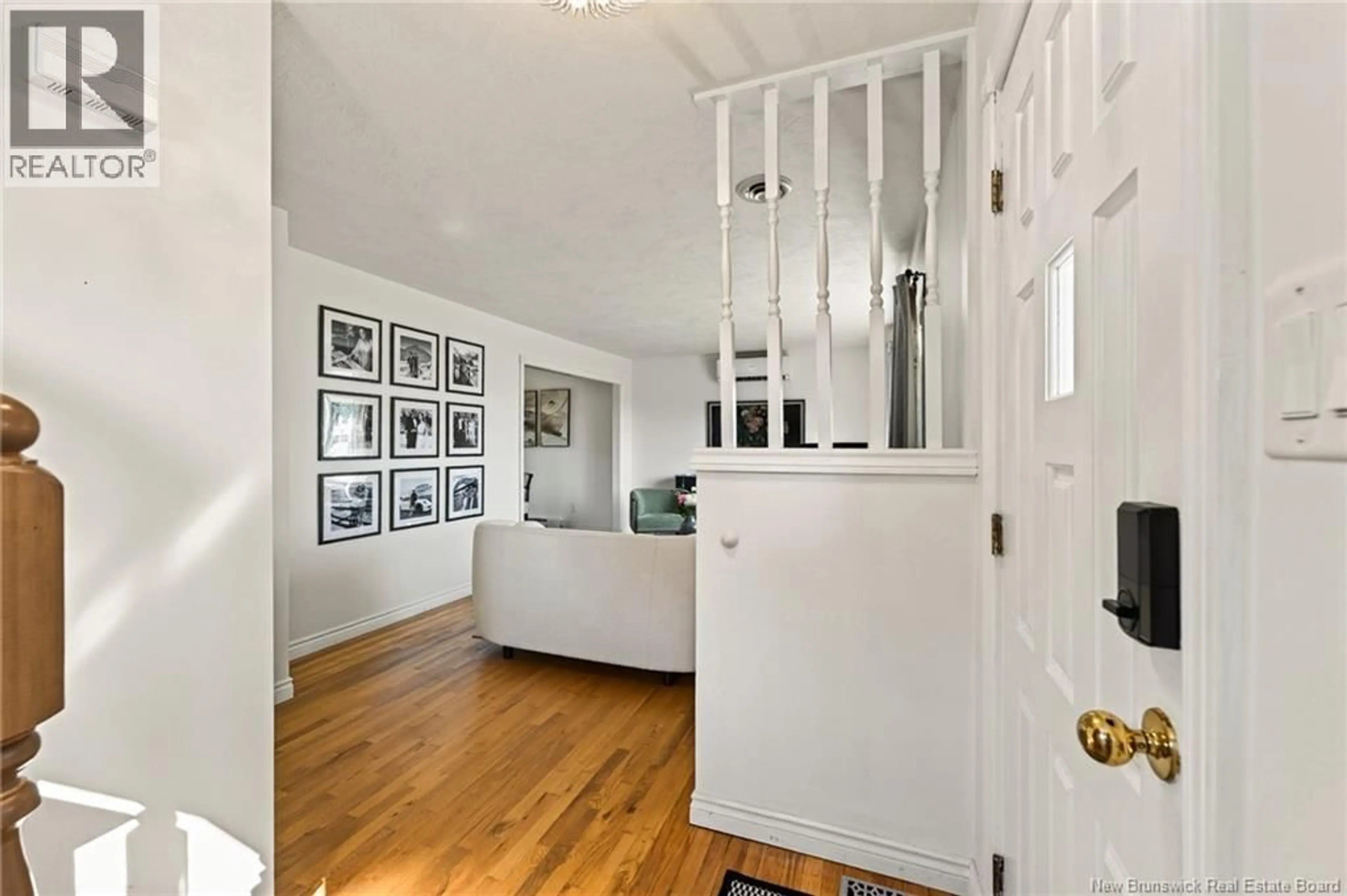 Indoor entryway for 627 ACADIE AVENUE, Dieppe New Brunswick E1A1J5
