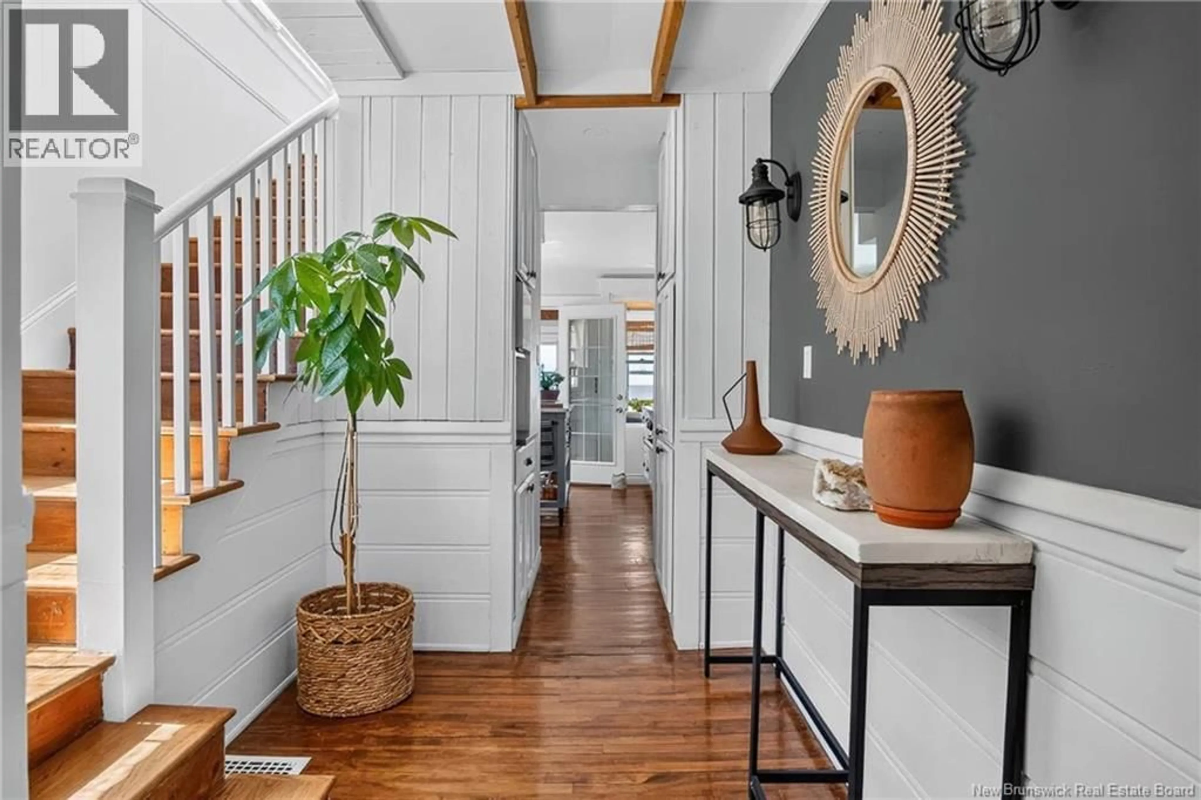 Indoor entryway for 1240 RED HEAD ROAD, Saint John New Brunswick E2P1K3