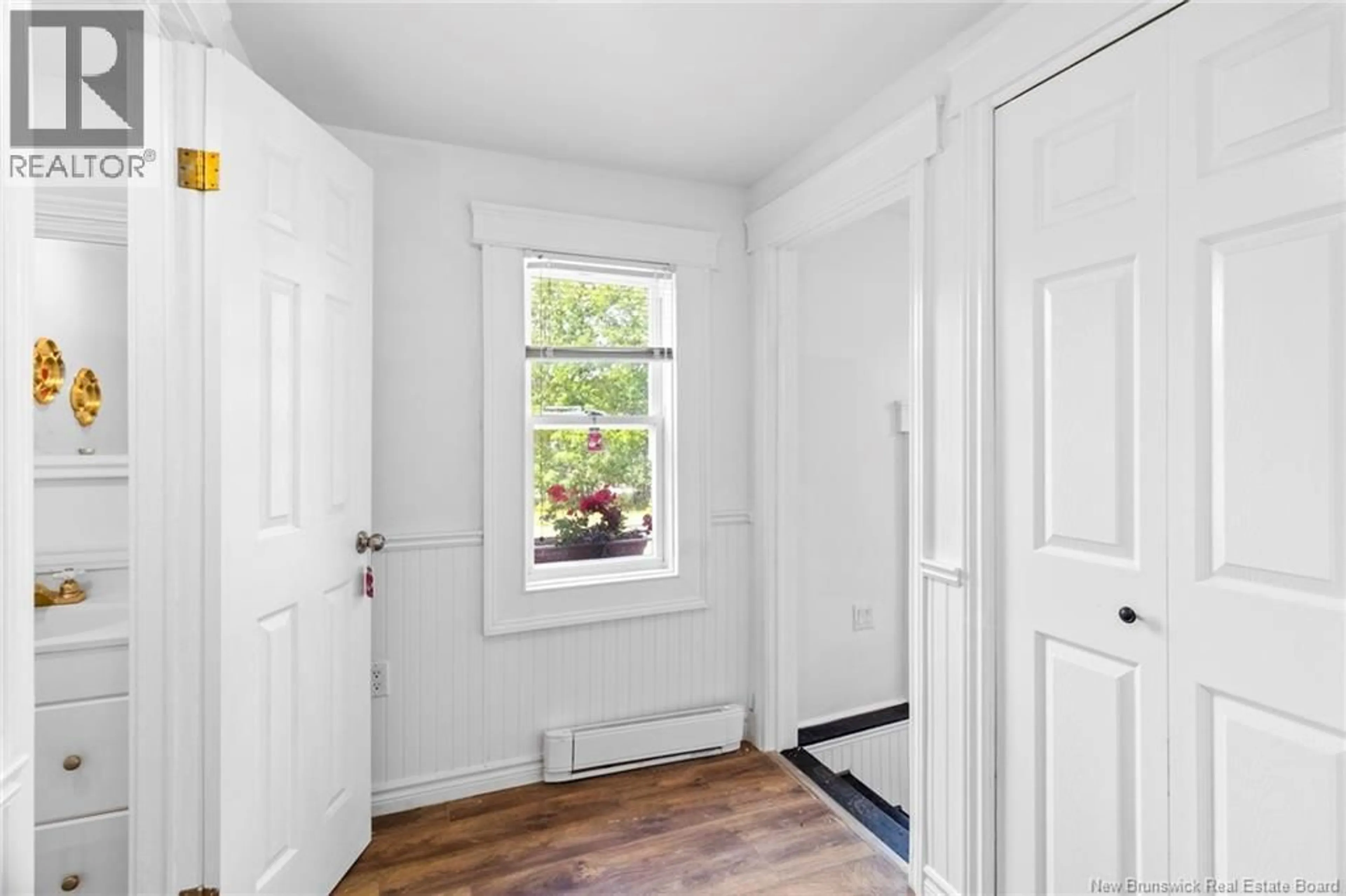 Indoor entryway for 433 PLEASANT DRIVE, Minto New Brunswick E4B2T2
