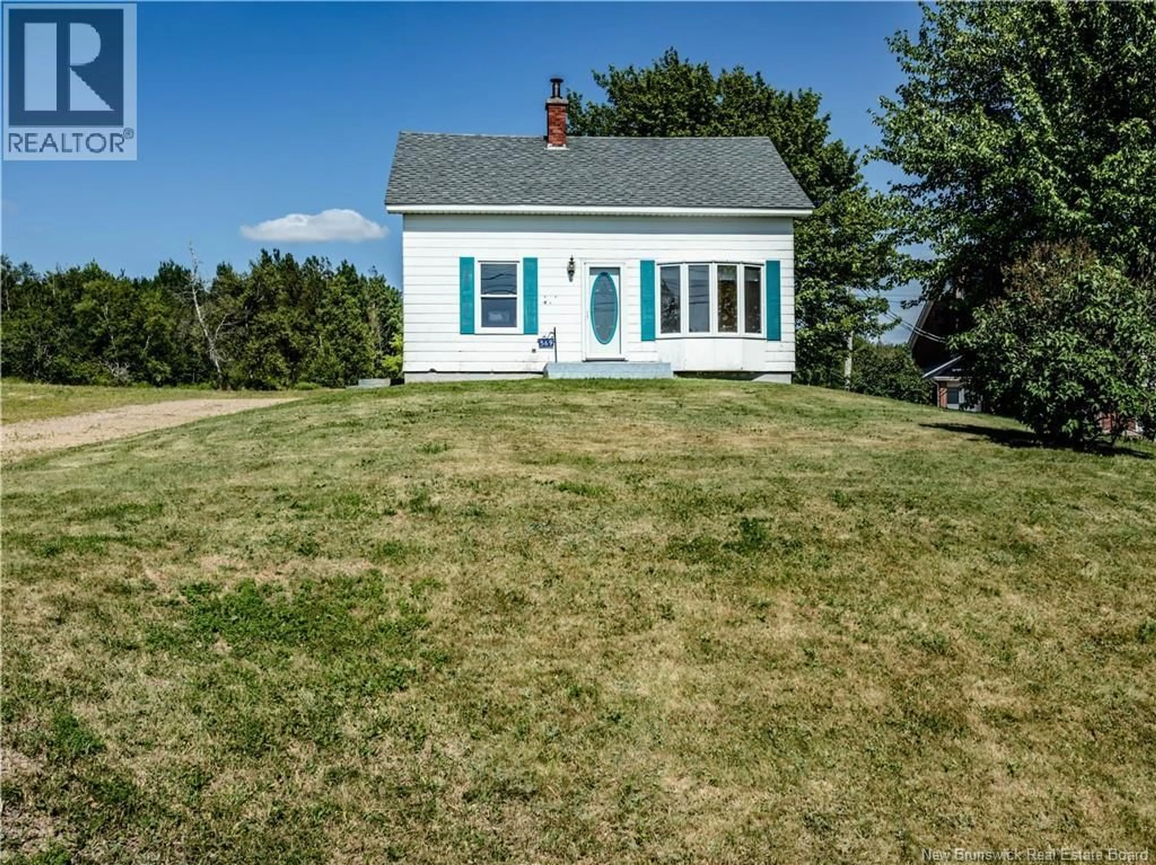 A pic from outside/outdoor area/front of a property/back of a property/a pic from drone, unknown for 569 MEMRAMCOOK EAST, Memramcook New Brunswick E4K1M2