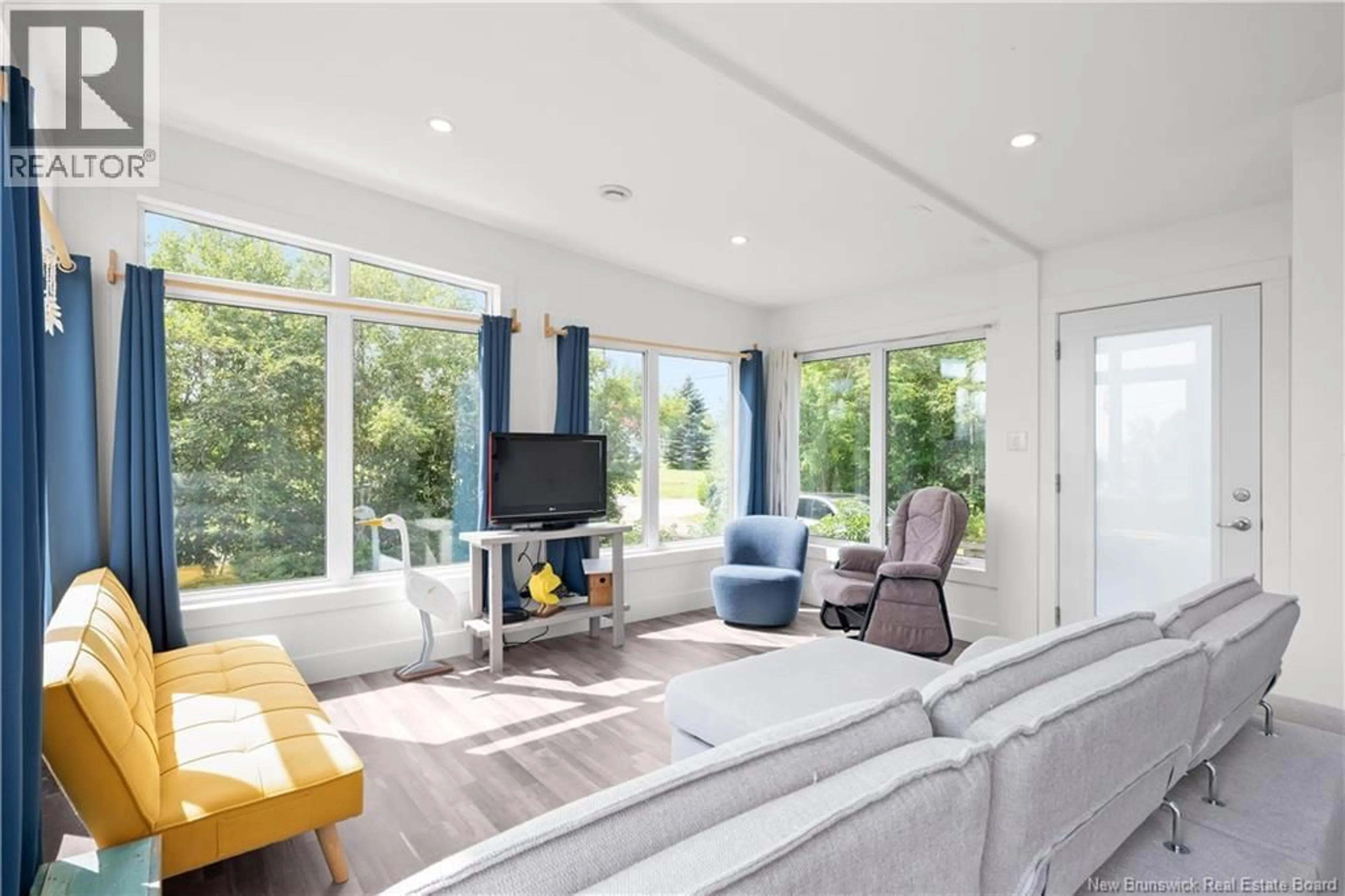 Living room with furniture, unknown for 14 AIMÉ BOURQUE, Cap-Pelé New Brunswick E4N3B2
