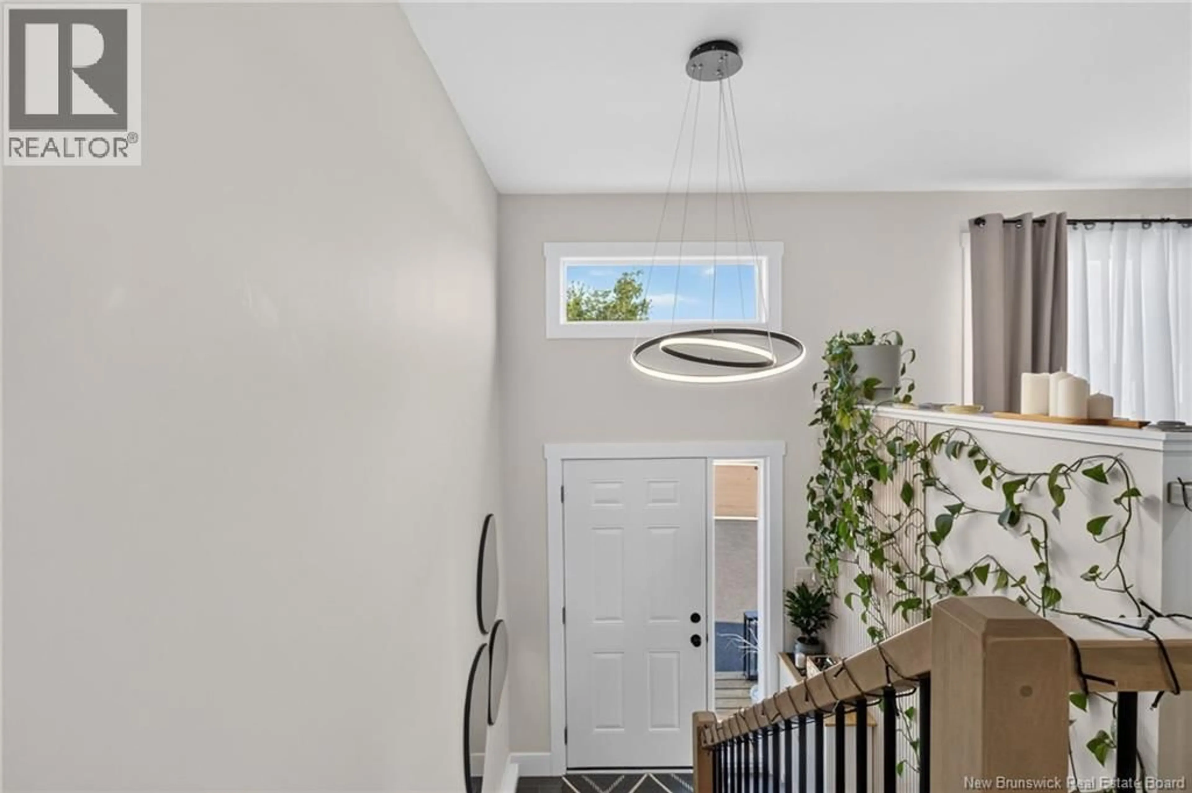Indoor entryway for 132 DONAT CRESCENT, Dieppe New Brunswick E1A9L4