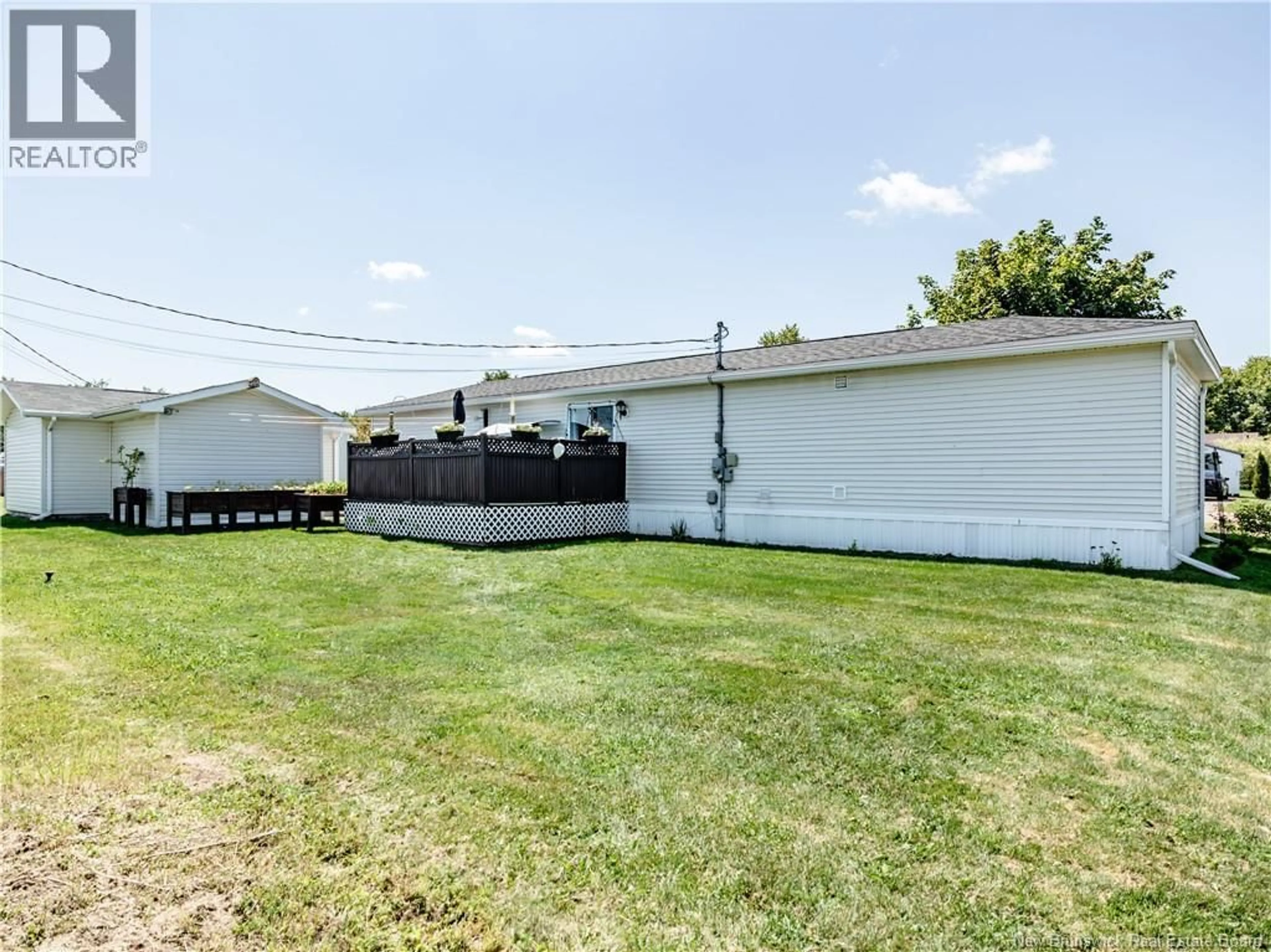 A pic from outside/outdoor area/front of a property/back of a property/a pic from drone, unknown for 2 CORINO, Moncton New Brunswick E1H2V6