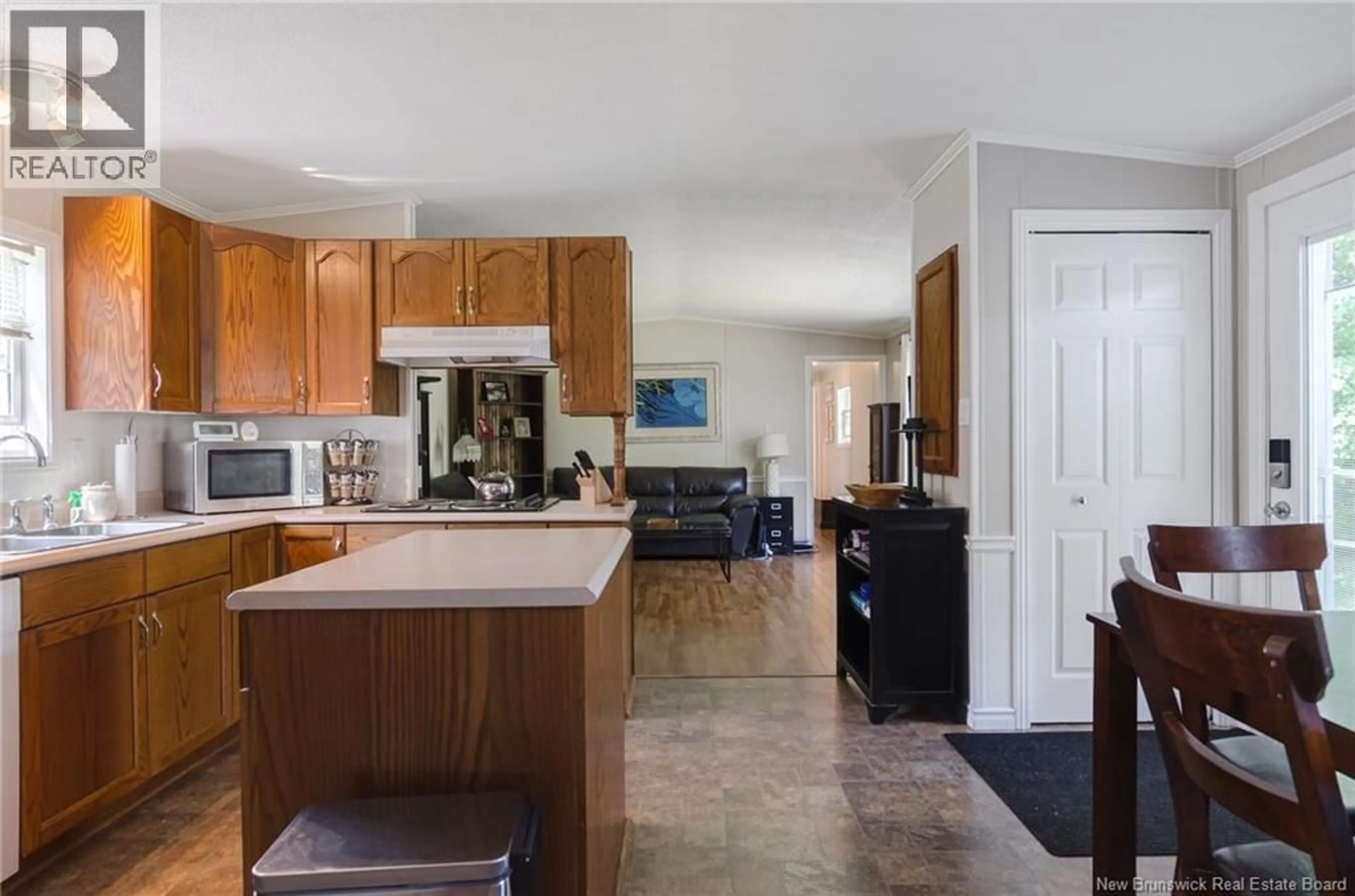 Open concept kitchen, ceramic/tile floor for 14 SEVENTH STREET, Quispamsis New Brunswick E2G1V8
