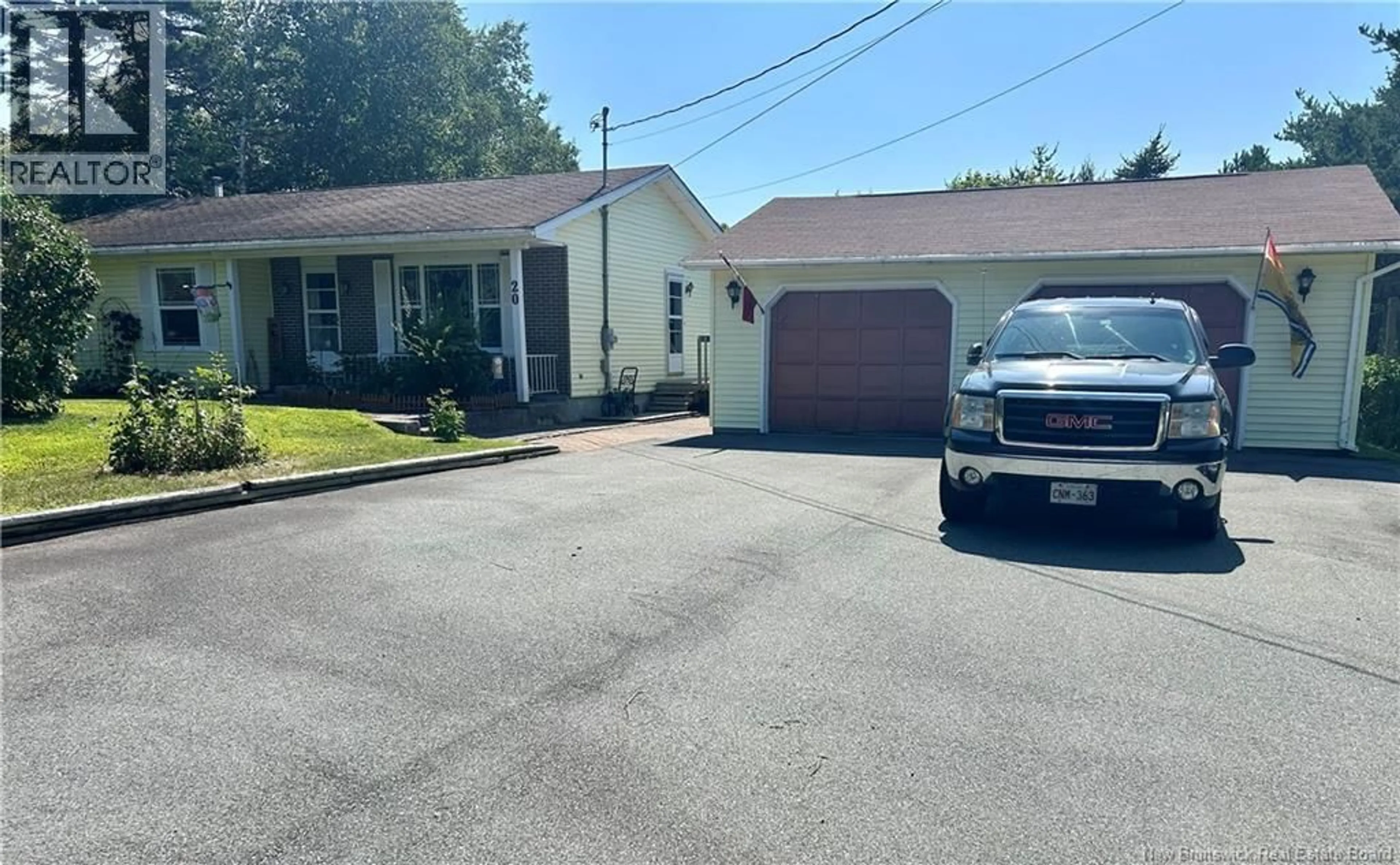 A pic from outside/outdoor area/front of a property/back of a property/a pic from drone, street for 20 CRESTWOOD DRIVE, Grand Bay-Westfield New Brunswick E5K2T2