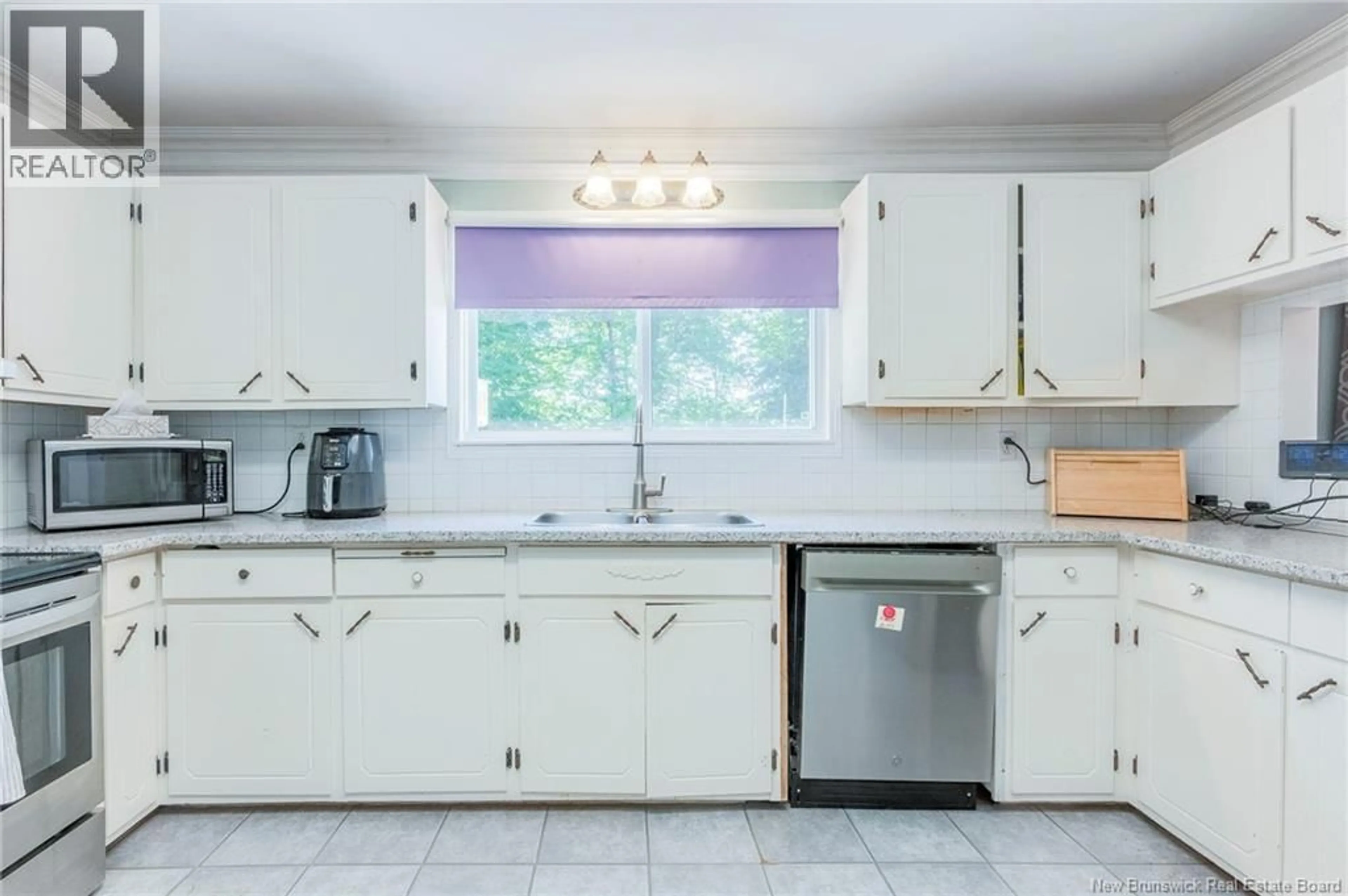 Standard kitchen, ceramic/tile floor for 4 DOFRED ROAD, Rothesay New Brunswick E2S1A6