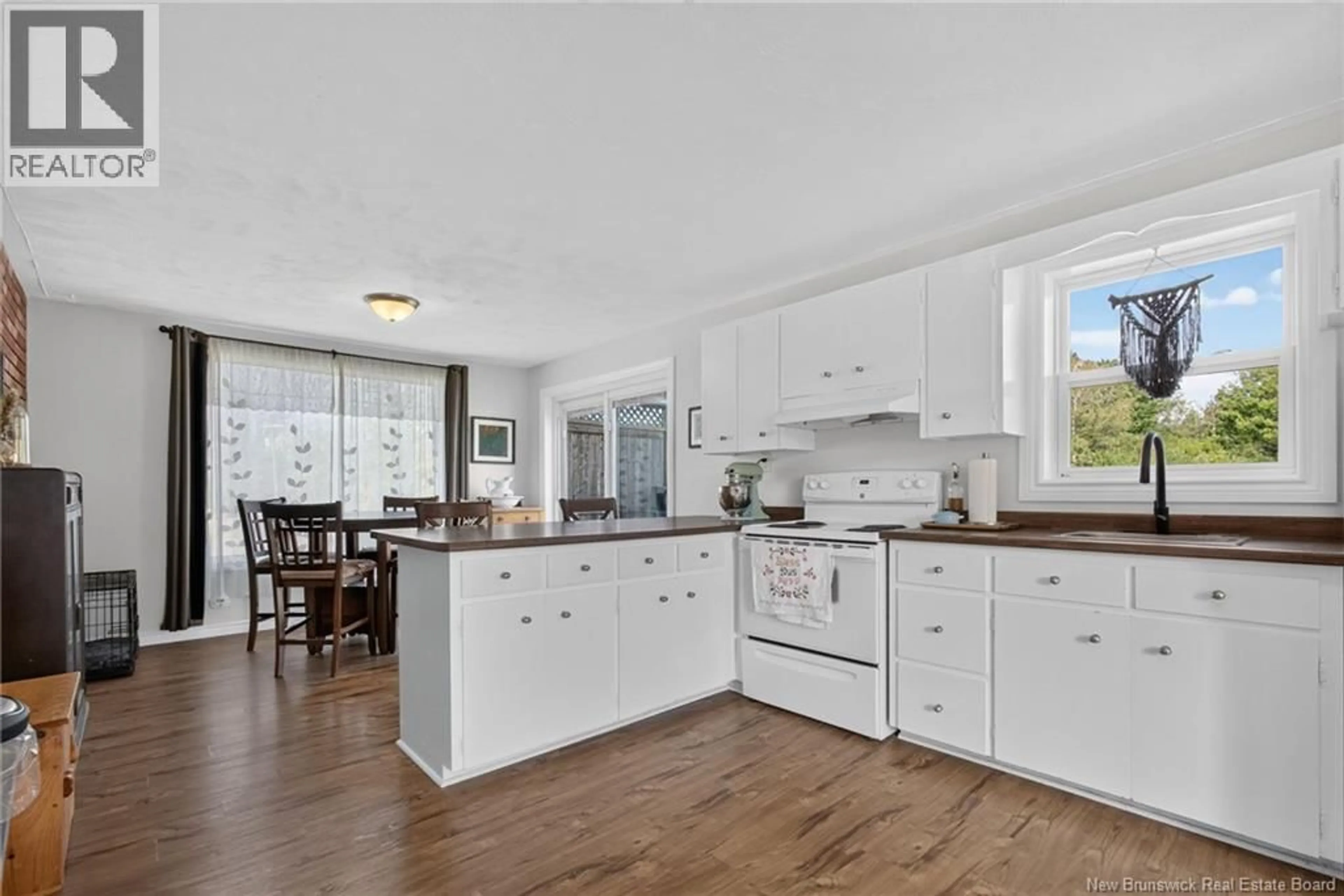 Open concept kitchen, unknown for 602 DOVER ROAD, Dieppe New Brunswick E1A7M1