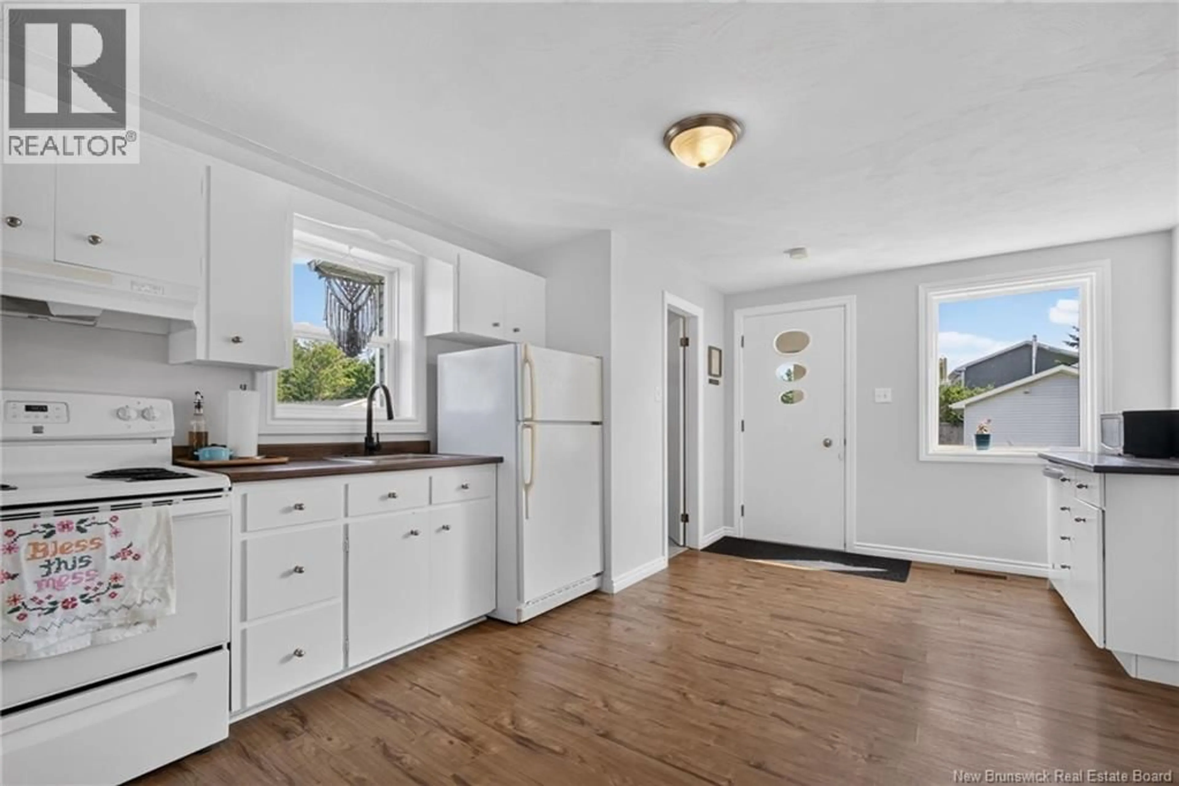 Open concept kitchen, unknown for 602 DOVER ROAD, Dieppe New Brunswick E1A7M1