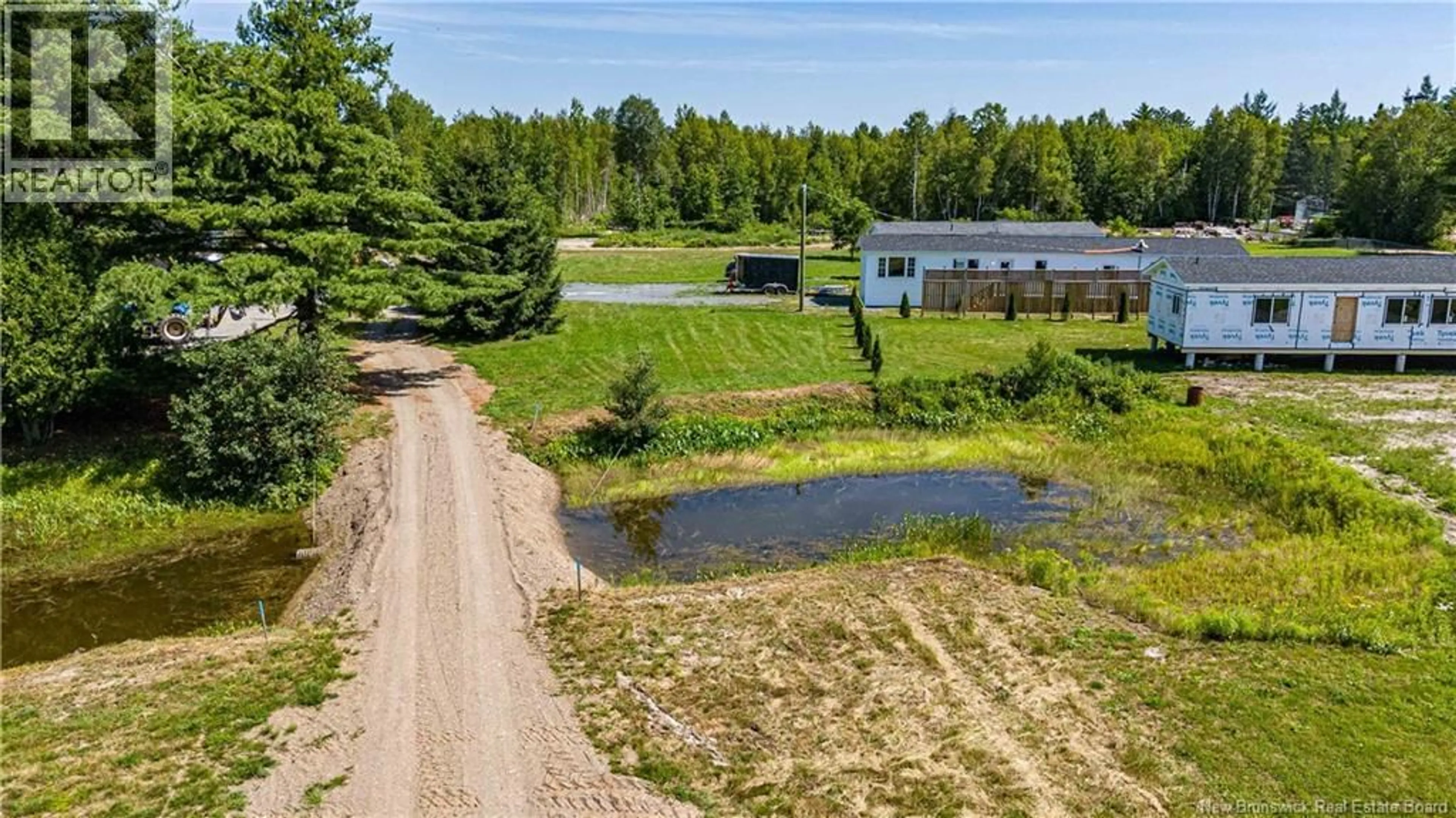 A pic from outside/outdoor area/front of a property/back of a property/a pic from drone, water/lake/river/ocean view for 423 ROUTE 105, Maugerville New Brunswick E3A8N3