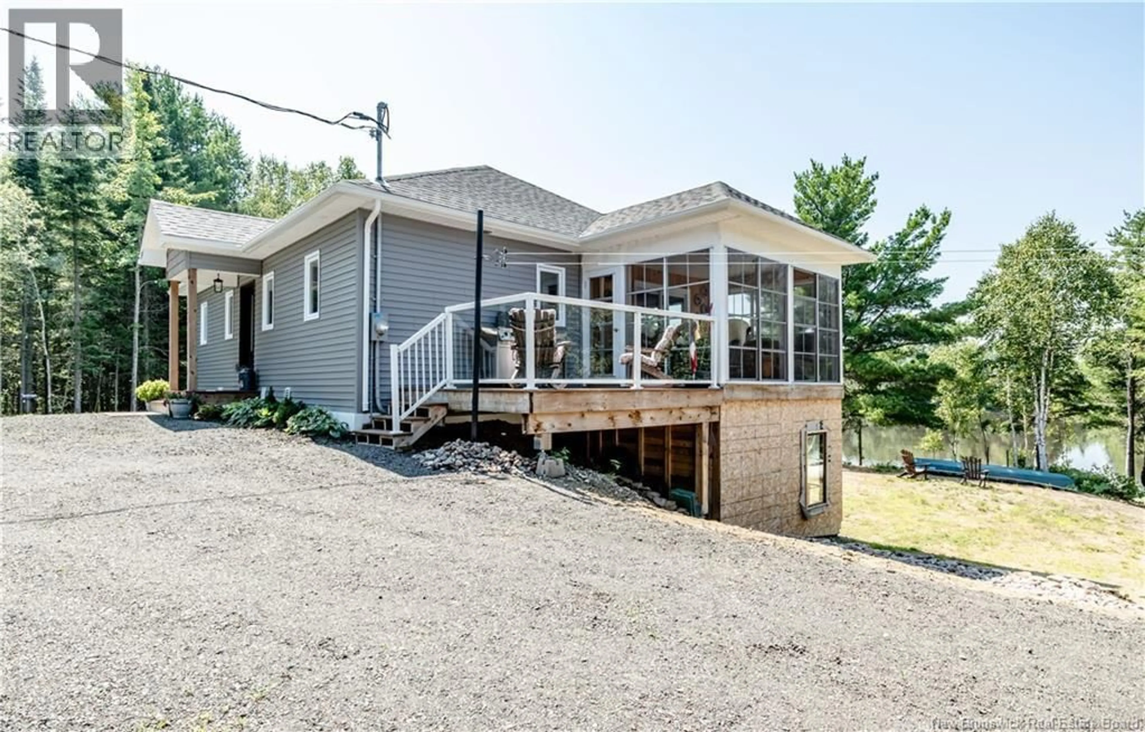 Patio, mountain view for 32 ALLEE LION, Richibucto-Village New Brunswick E4W0B1